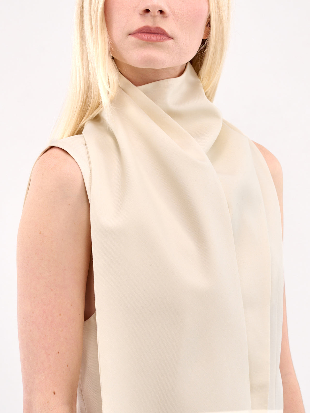 Lyra Vest (AMR2545-LYRA-WHITE)