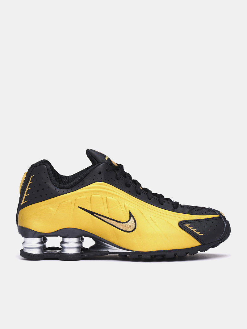 Shox R4 Sneakers (AR3565-005-BLACK-METALLIC-GOLD)