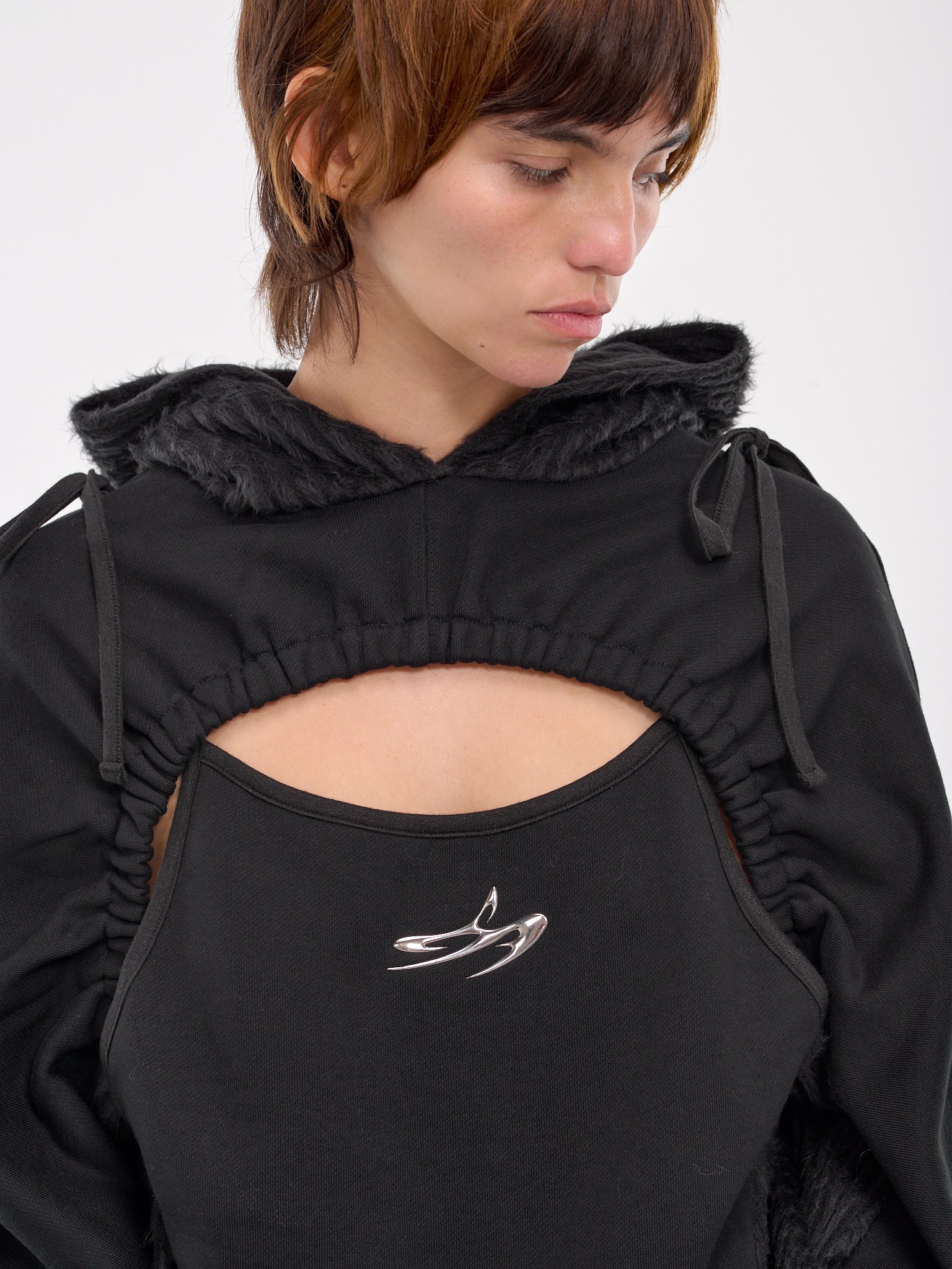 Cut-Out Shirred Hoodie (ATB1193W-BLACK)