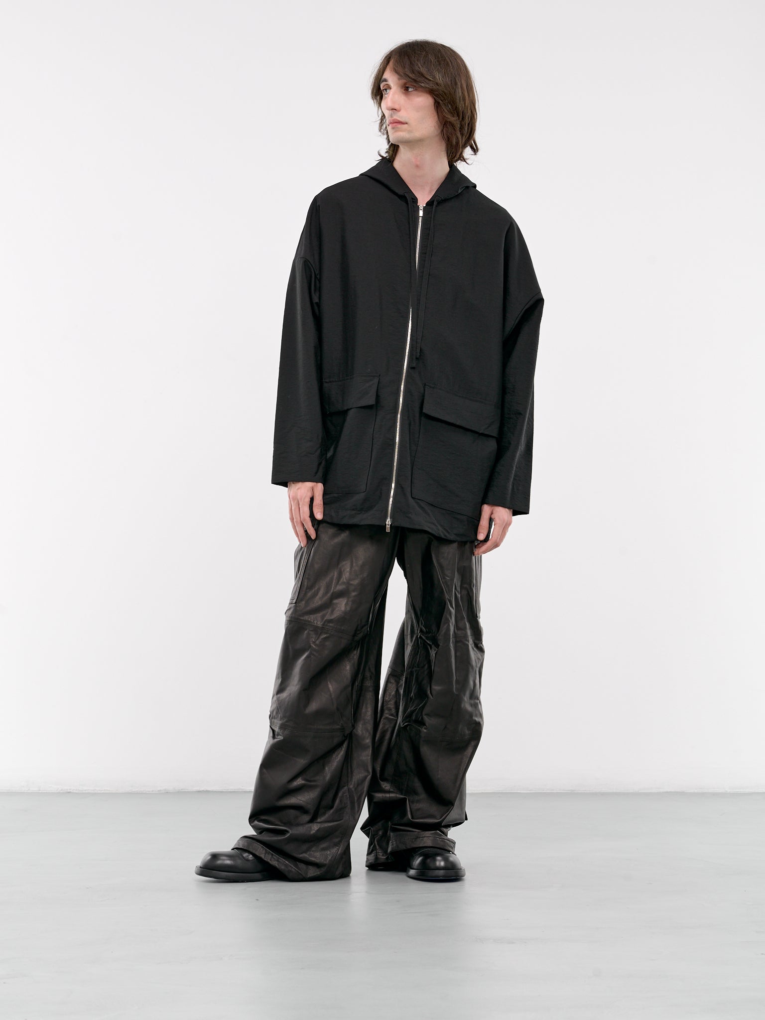 A LEATHER  Leather Cargo Pants | H. Lorenzo - styled