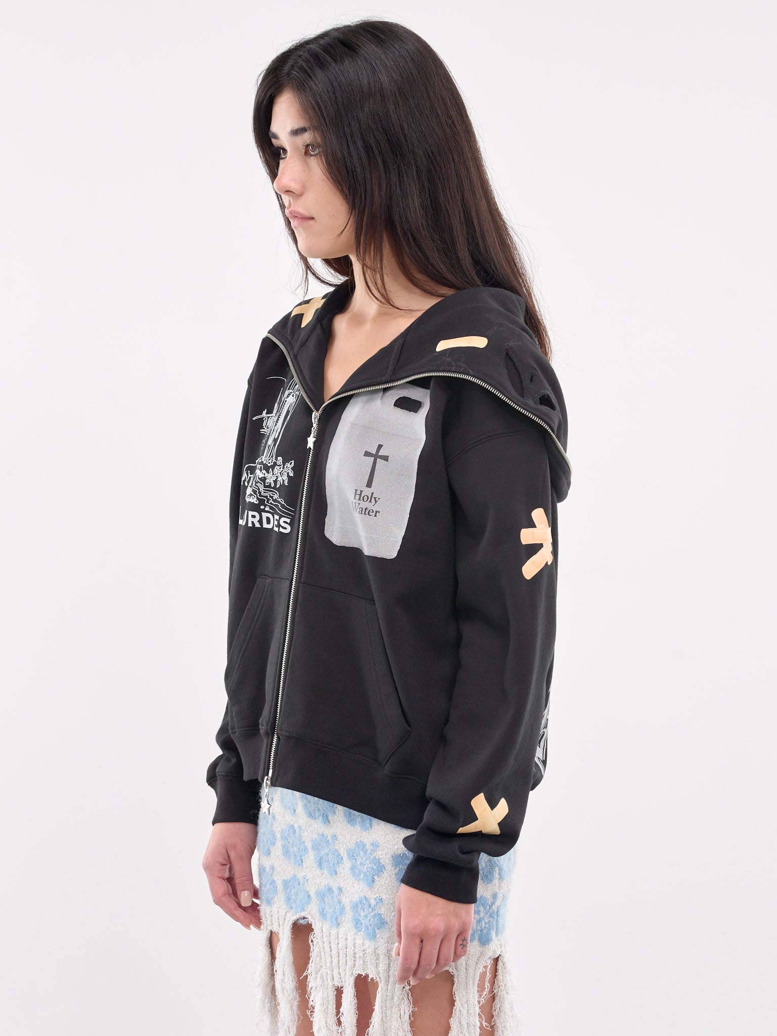 Precious Butterfly Hoodie (AWAW240121-BLACK)