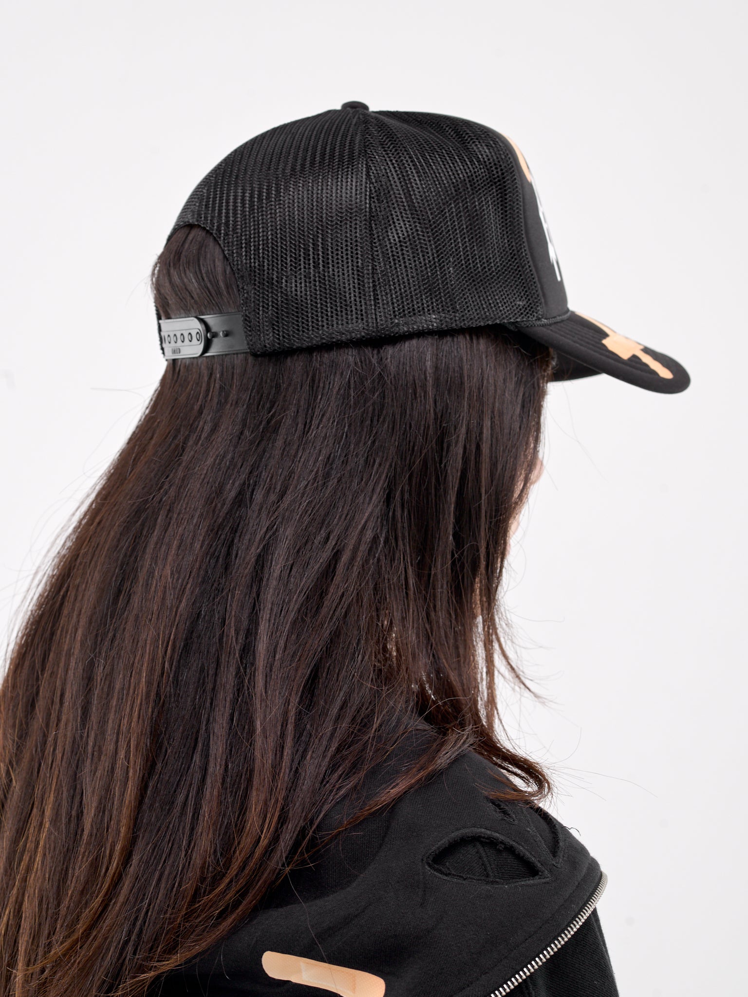 Precious Otto Trucker Cap (AWAW240160-BLACK)