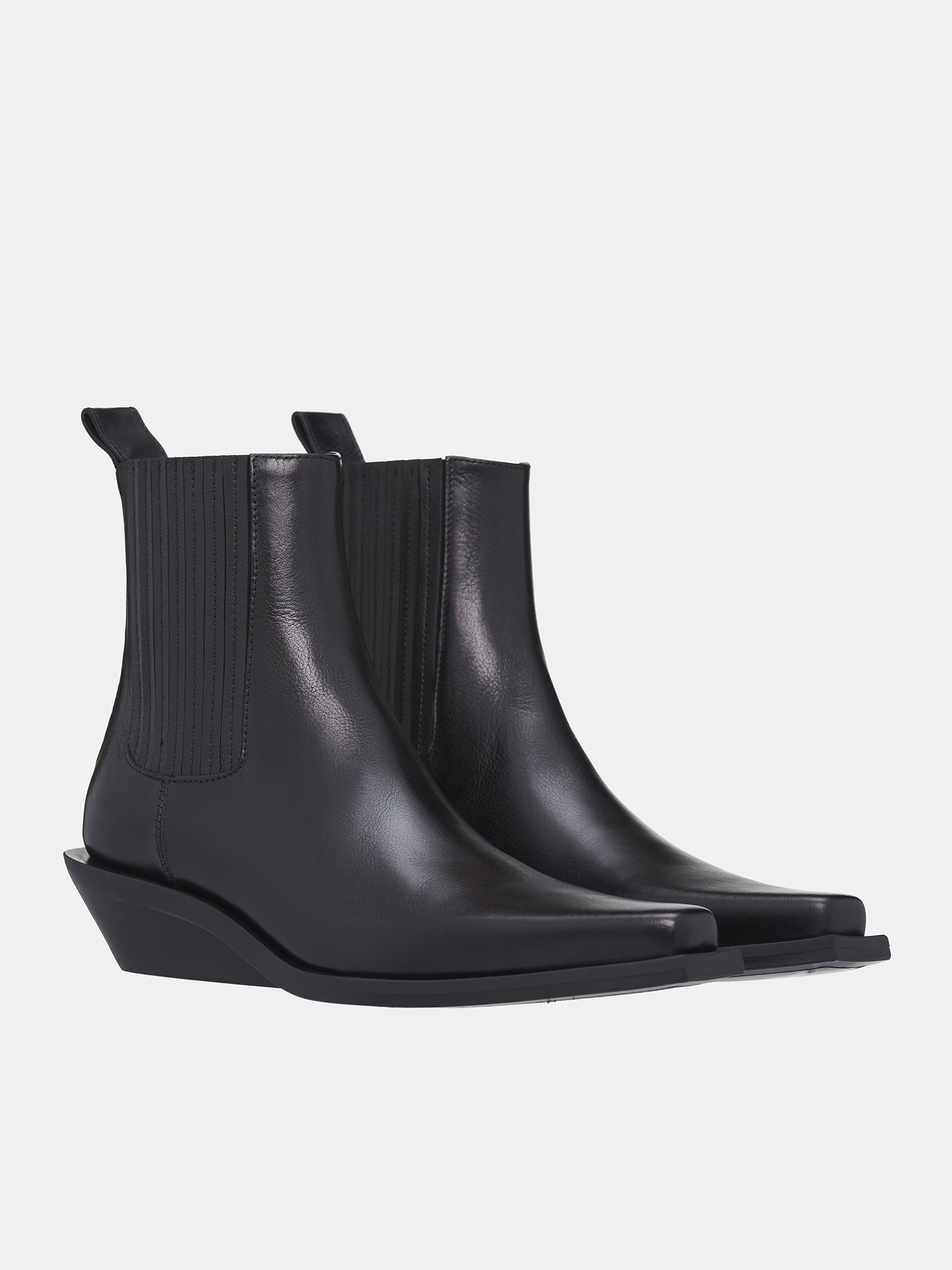 Harper Pointed Chelsea Boots (B0012116-LT141-BLACK)