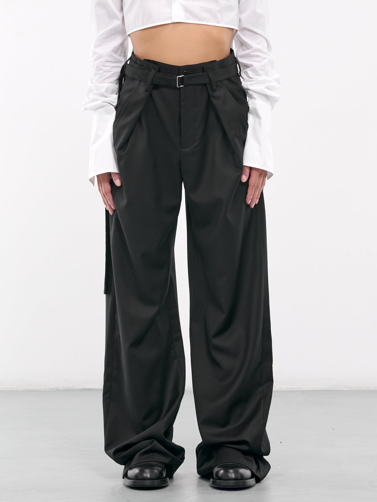 Linna Trousers (B0012252-FA515-BLACK)