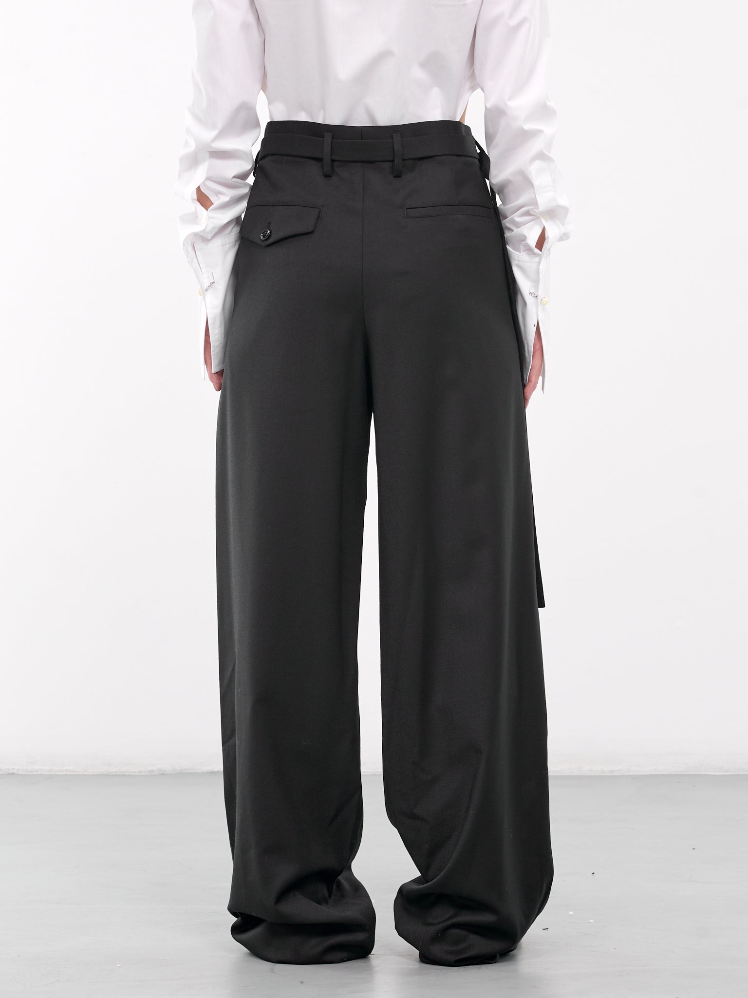 Linna Trousers (B0012252-FA515-BLACK)