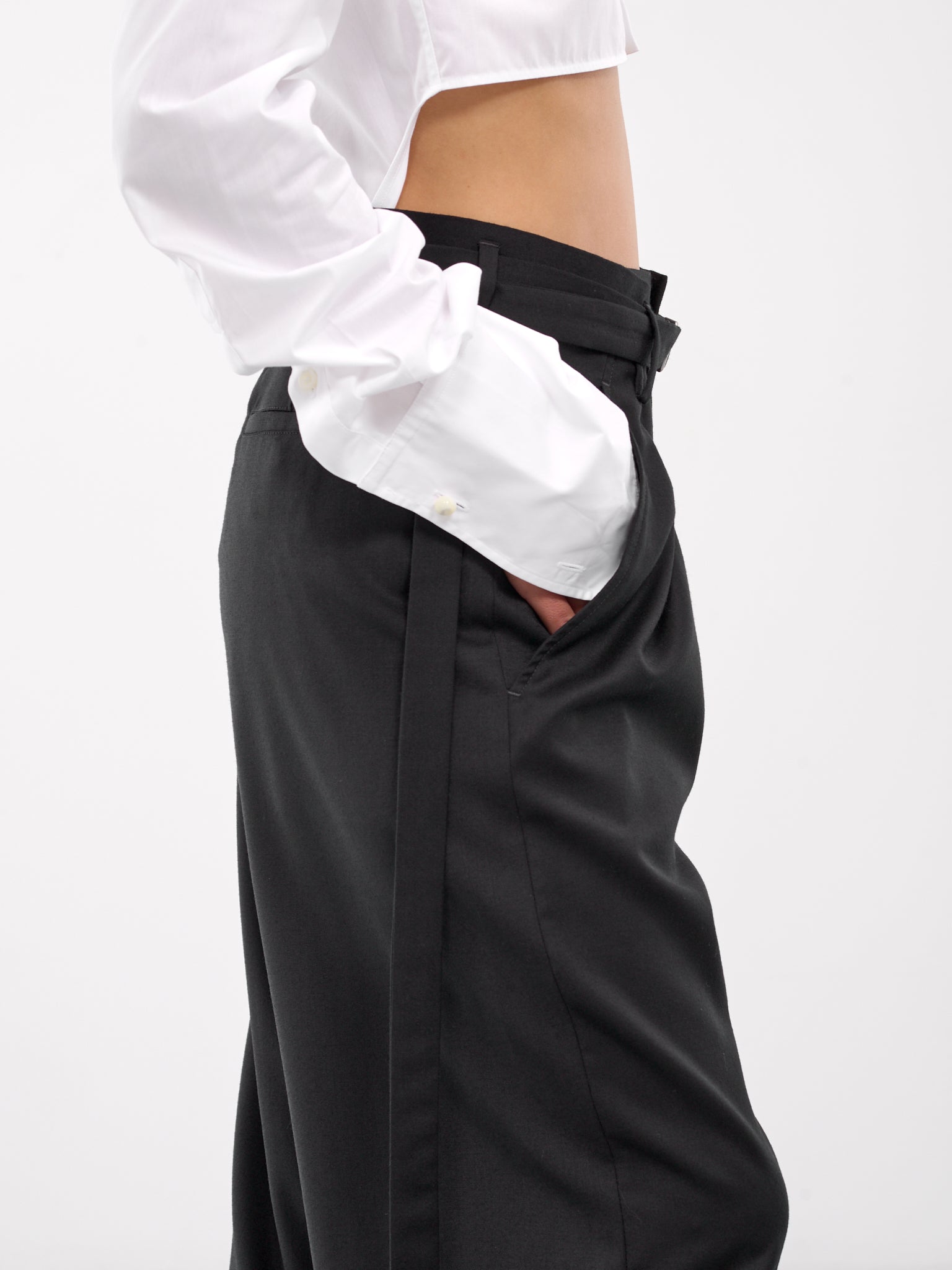 Linna Trousers (B0012252-FA515-BLACK)