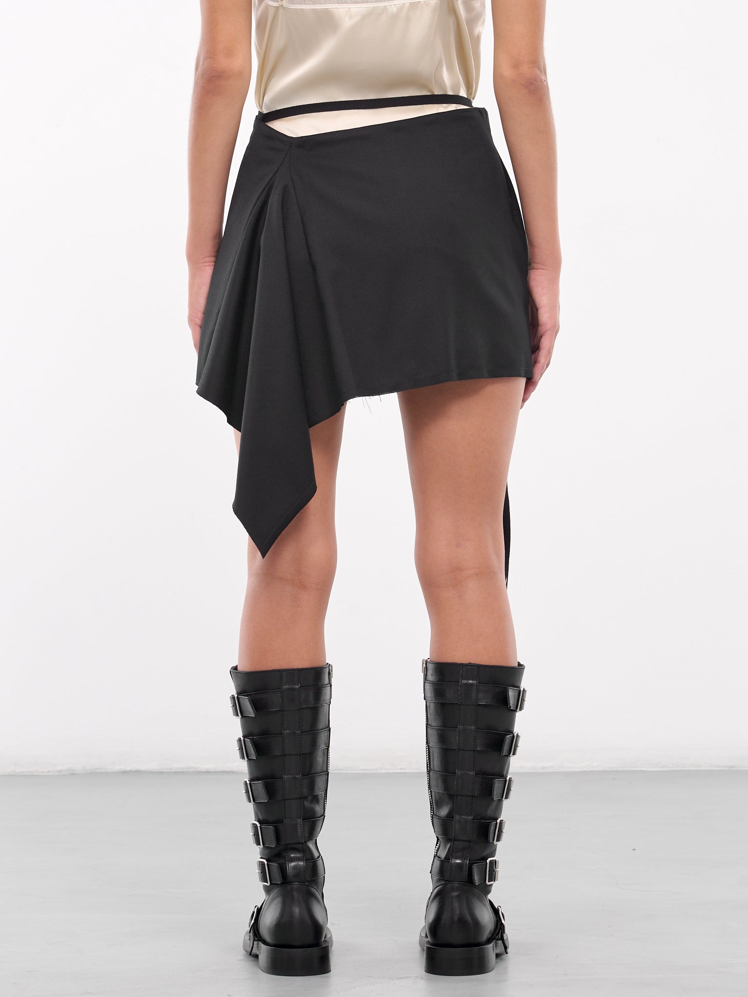 Bodie Wrap Mini Skirt (B0012267-FA515-BLACK)