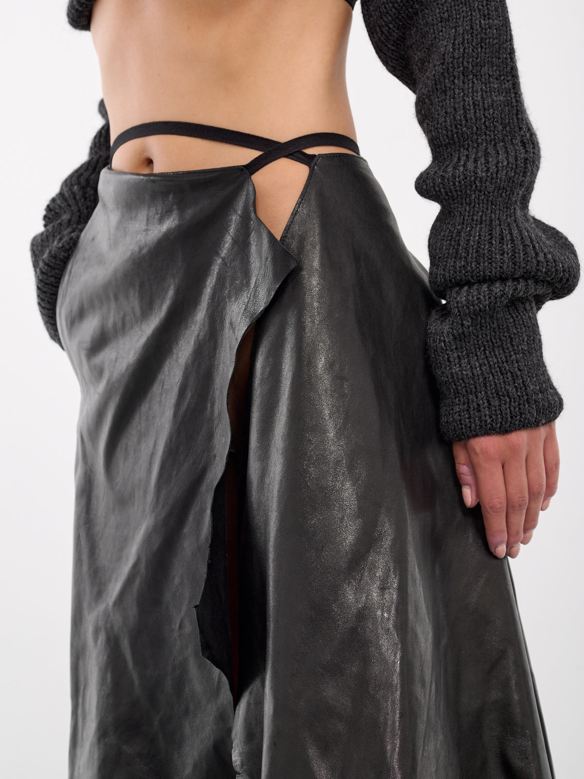 Ylva Leather Asymmetric Wrap Skirt (B0012389-LT137-BLACK)