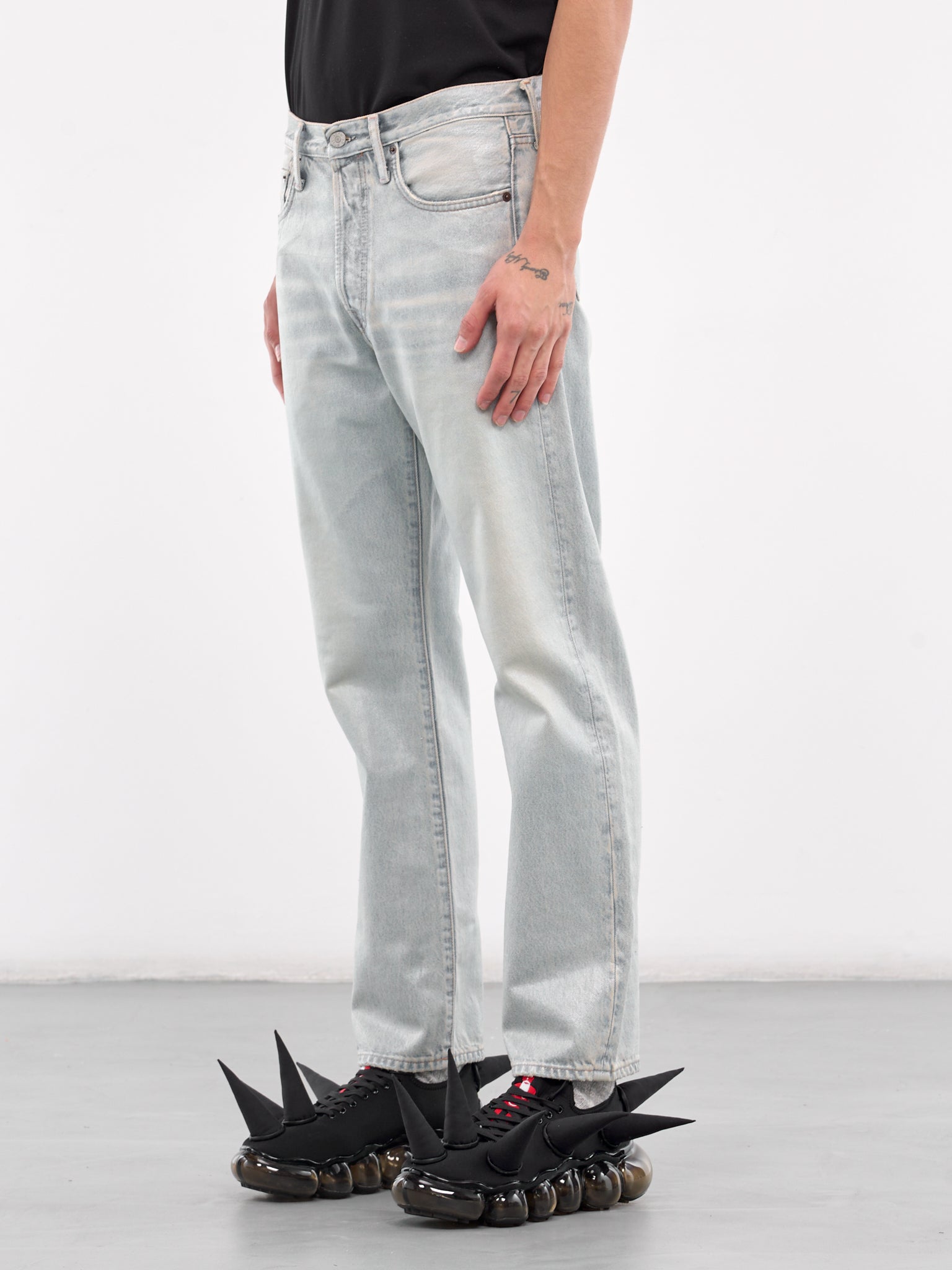 1996 Regular Fit Jeans (B00398-LIGHT-BLUE)