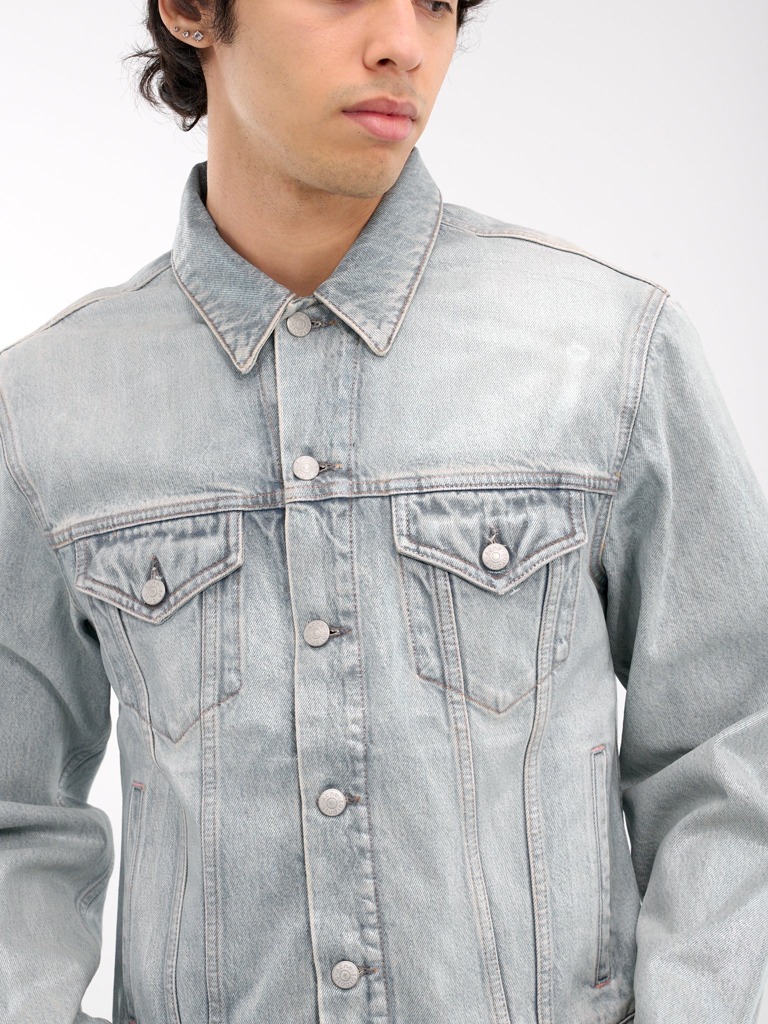 Light Wash Denim Jacket (B90820-LIGHT-BLUE)