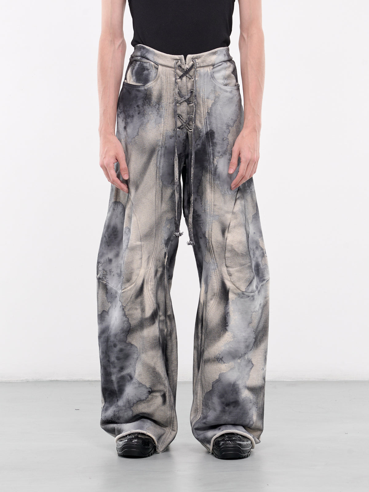 Blacksmith Joggers (BLACKSMITH-JOGGERS-ECRU-CHARCO)