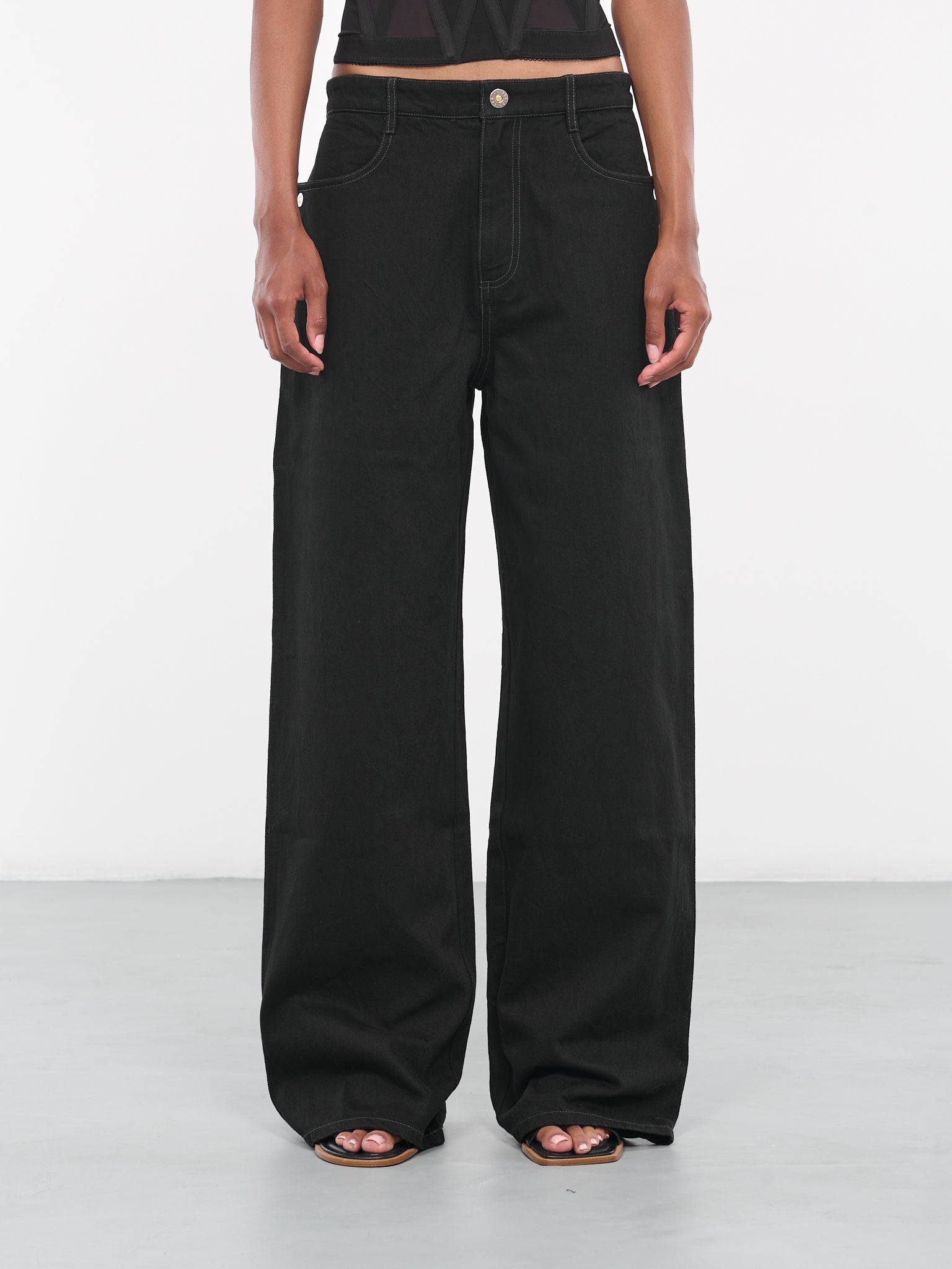 Classic Denim Pants (C2145P23-1000-BLACK)