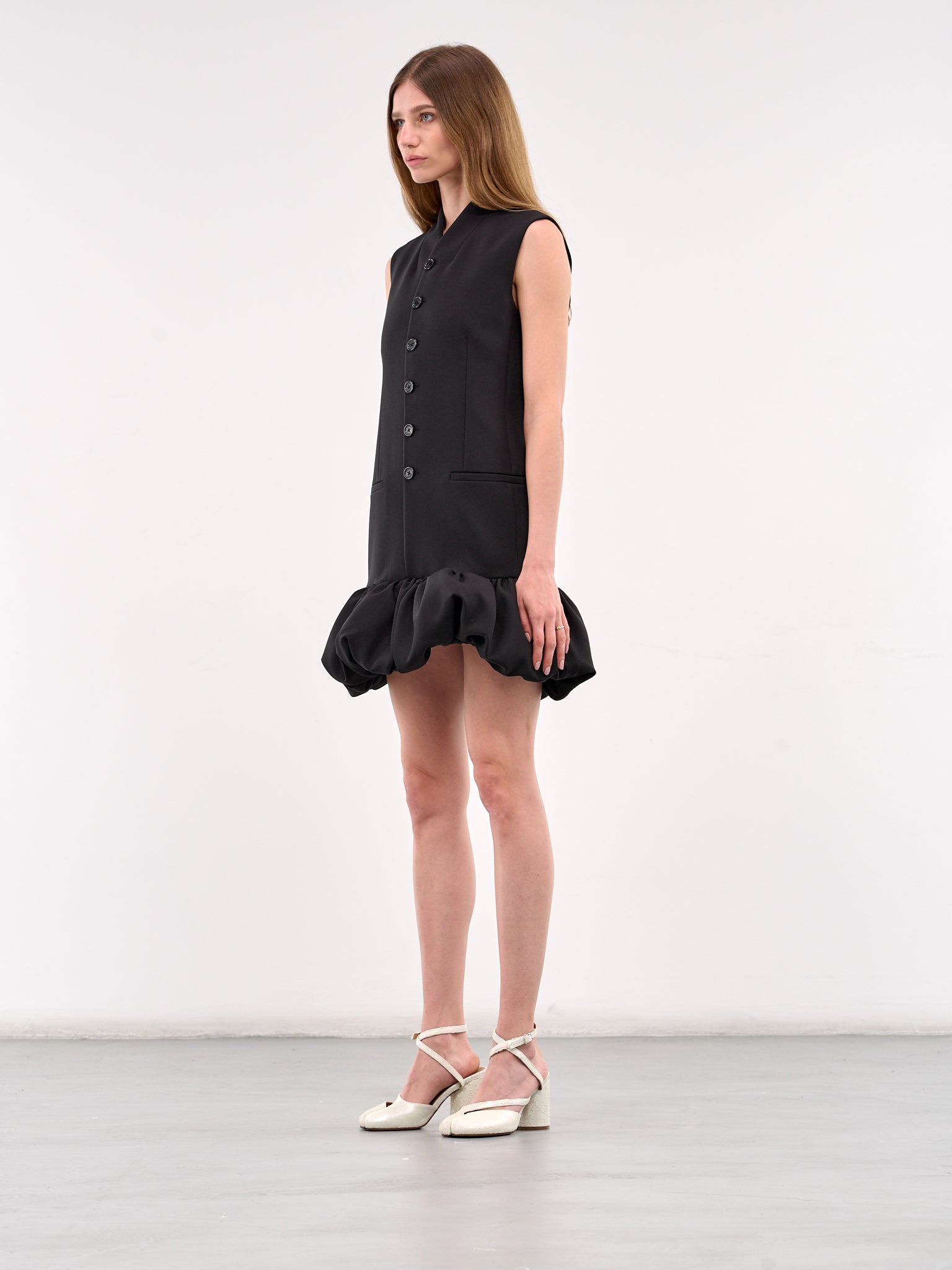 Gathered Hem Sleeveless Tailored Dress (COPR152F3004-BLACK)