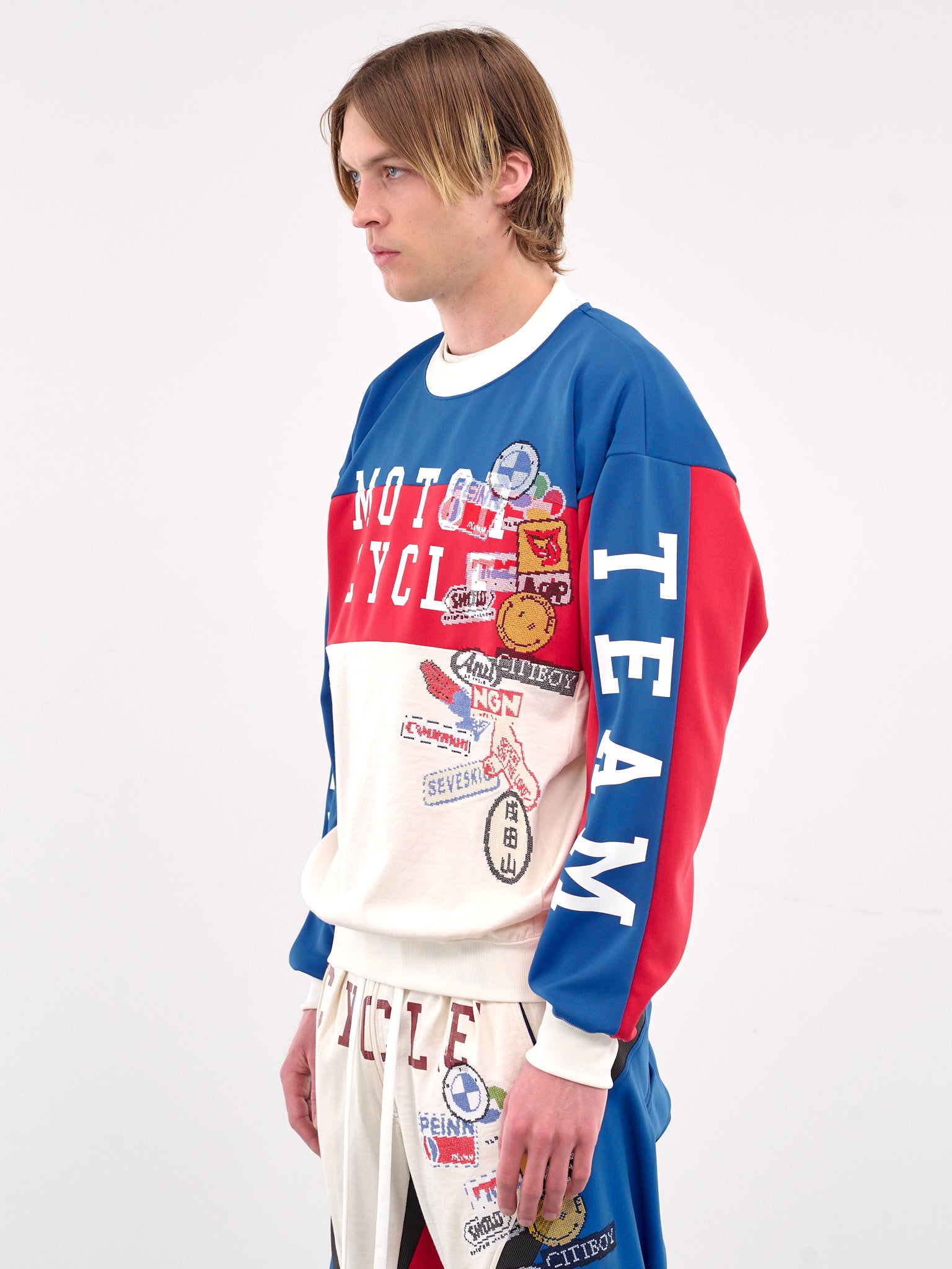 Graphic Crewneck Sweatshirt (CT-SV-NGS-1001-MULTI)