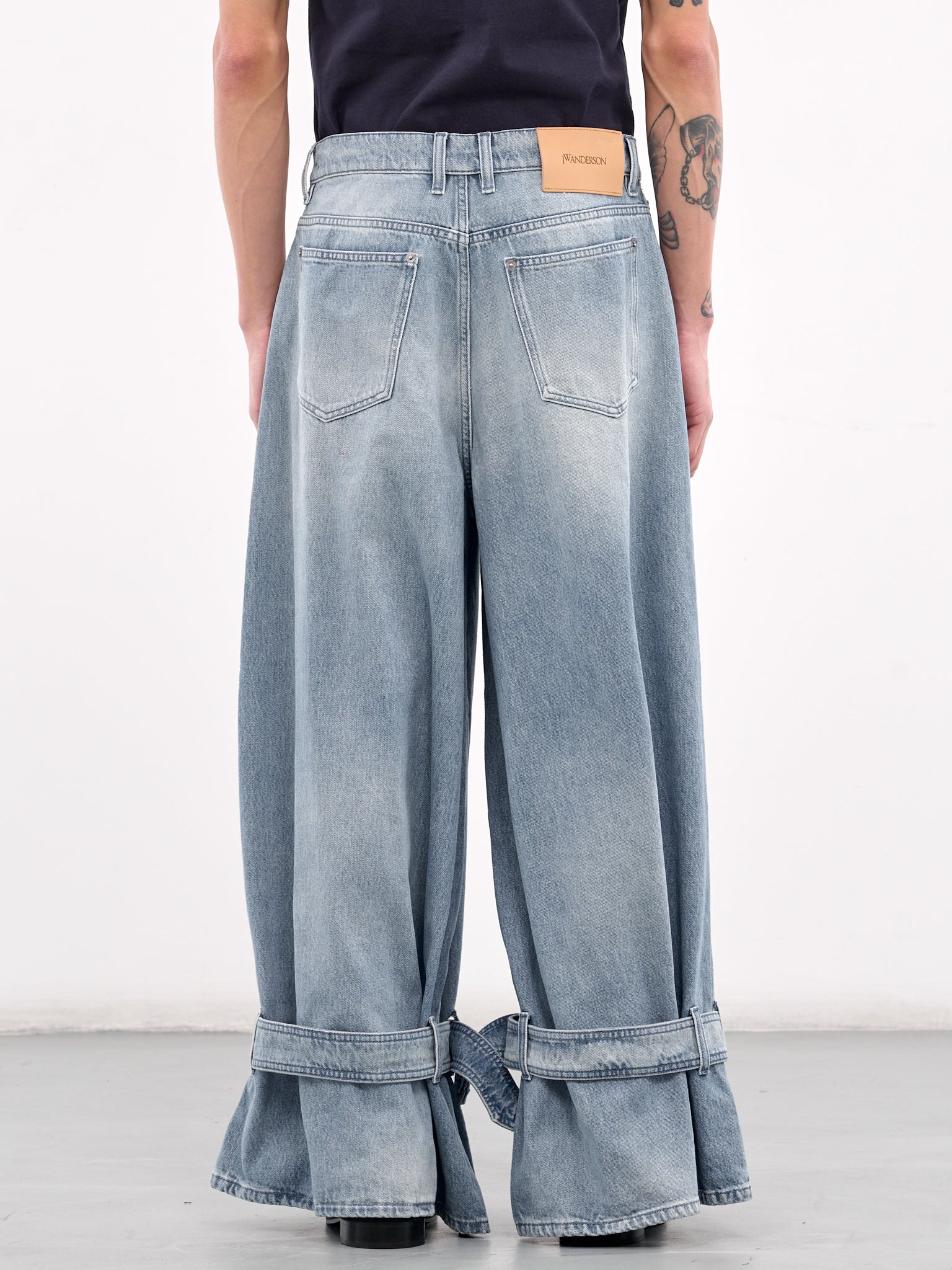 Buckled Cuff Jeans (DT0107-PG1735-LIGHT-BLUE)