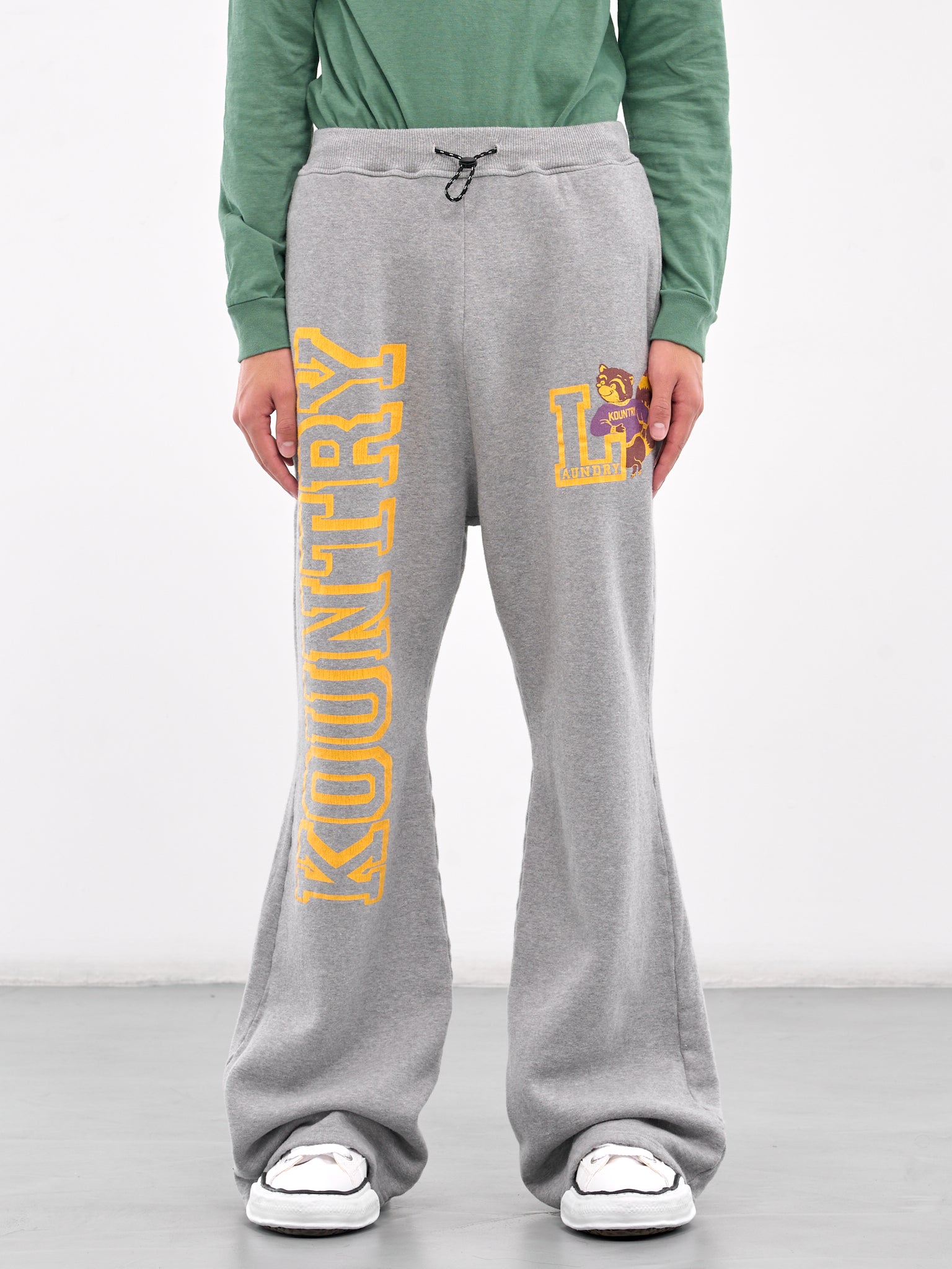 Kountry Flared Sweatpants (EK-1686LP-GRAY)