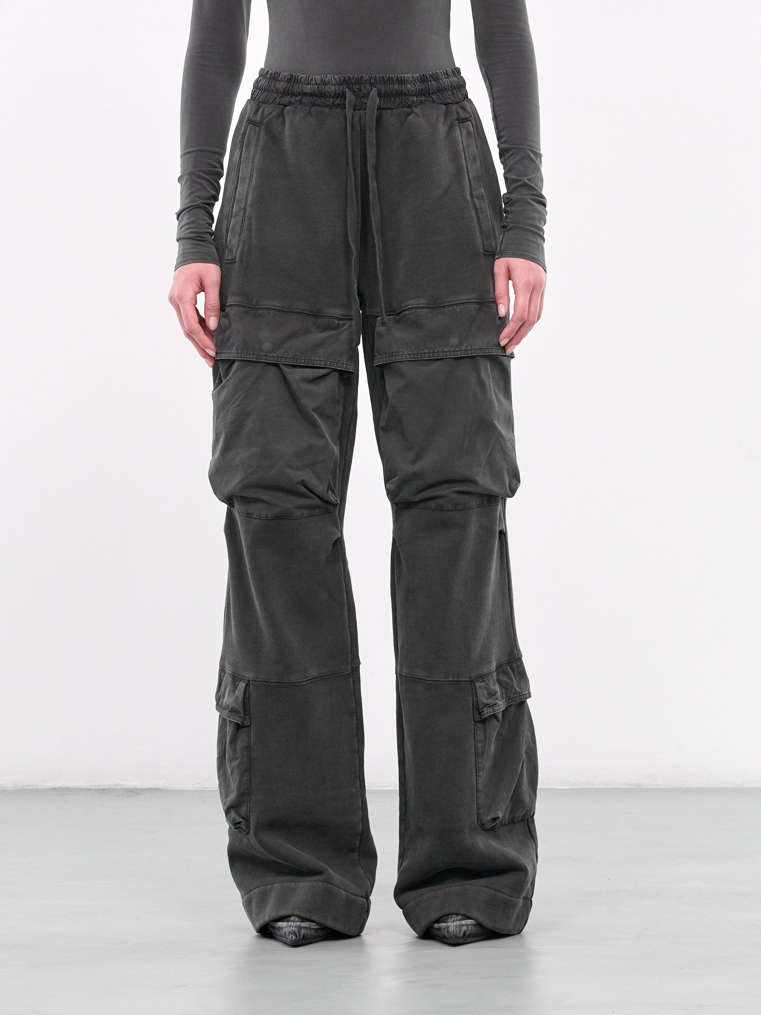 Utility Sweats (ES2341WB-WASHED-BLACK)