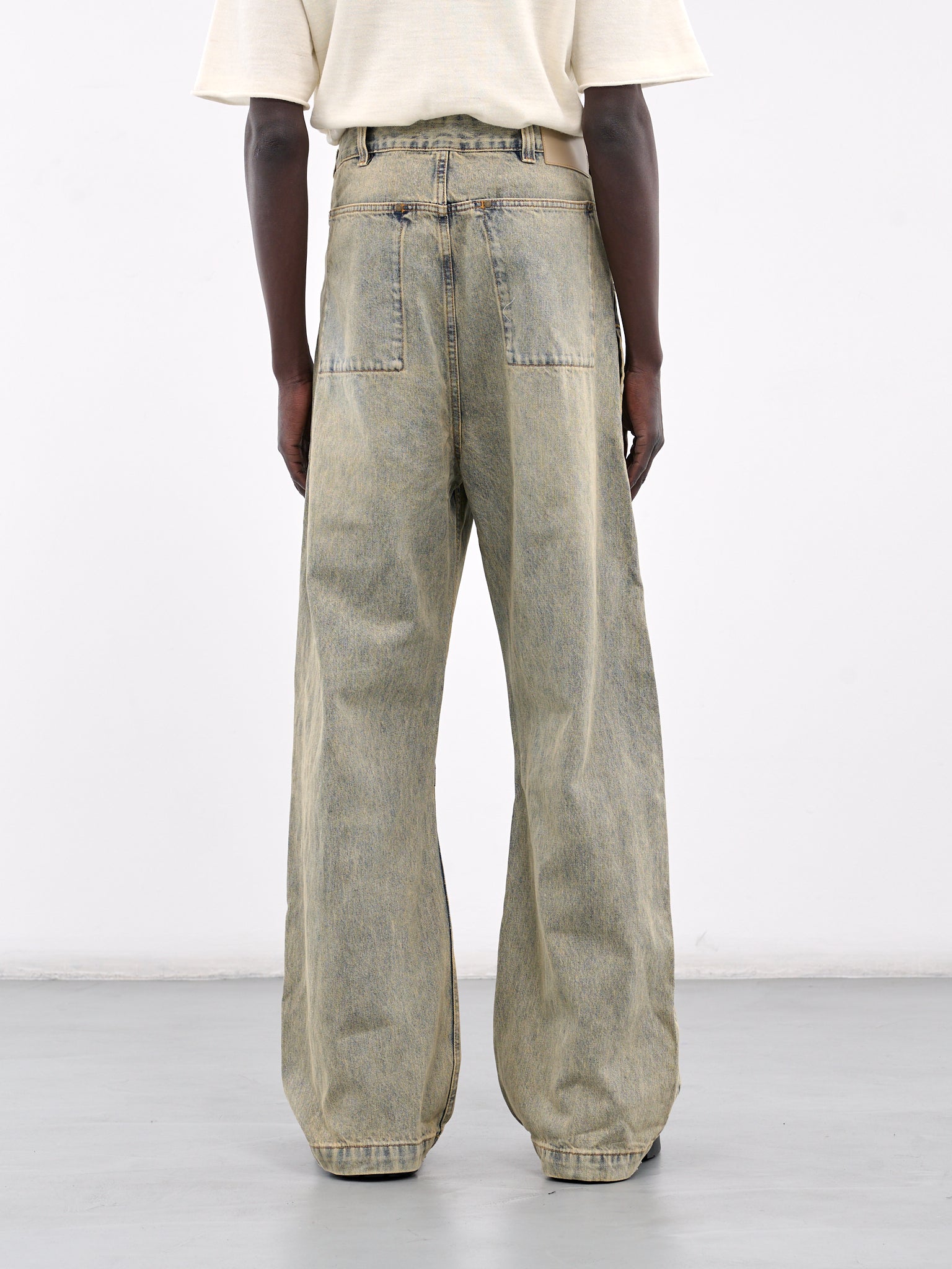 Gem Jeans (ES2431SW-SURFACE-WAVE)