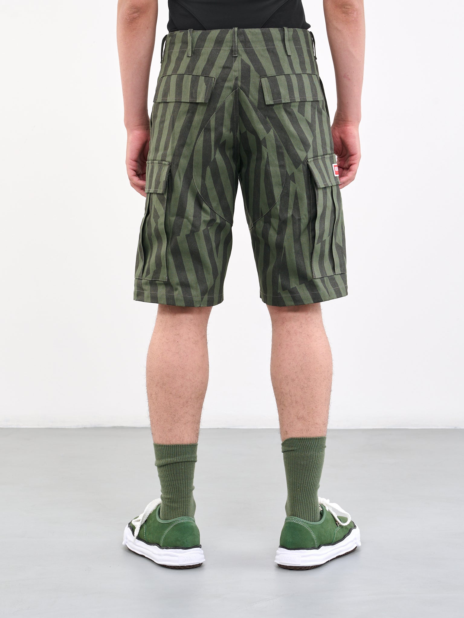 KENZO Dazzle Stripe Cargo Shorts | H.Lorenzo