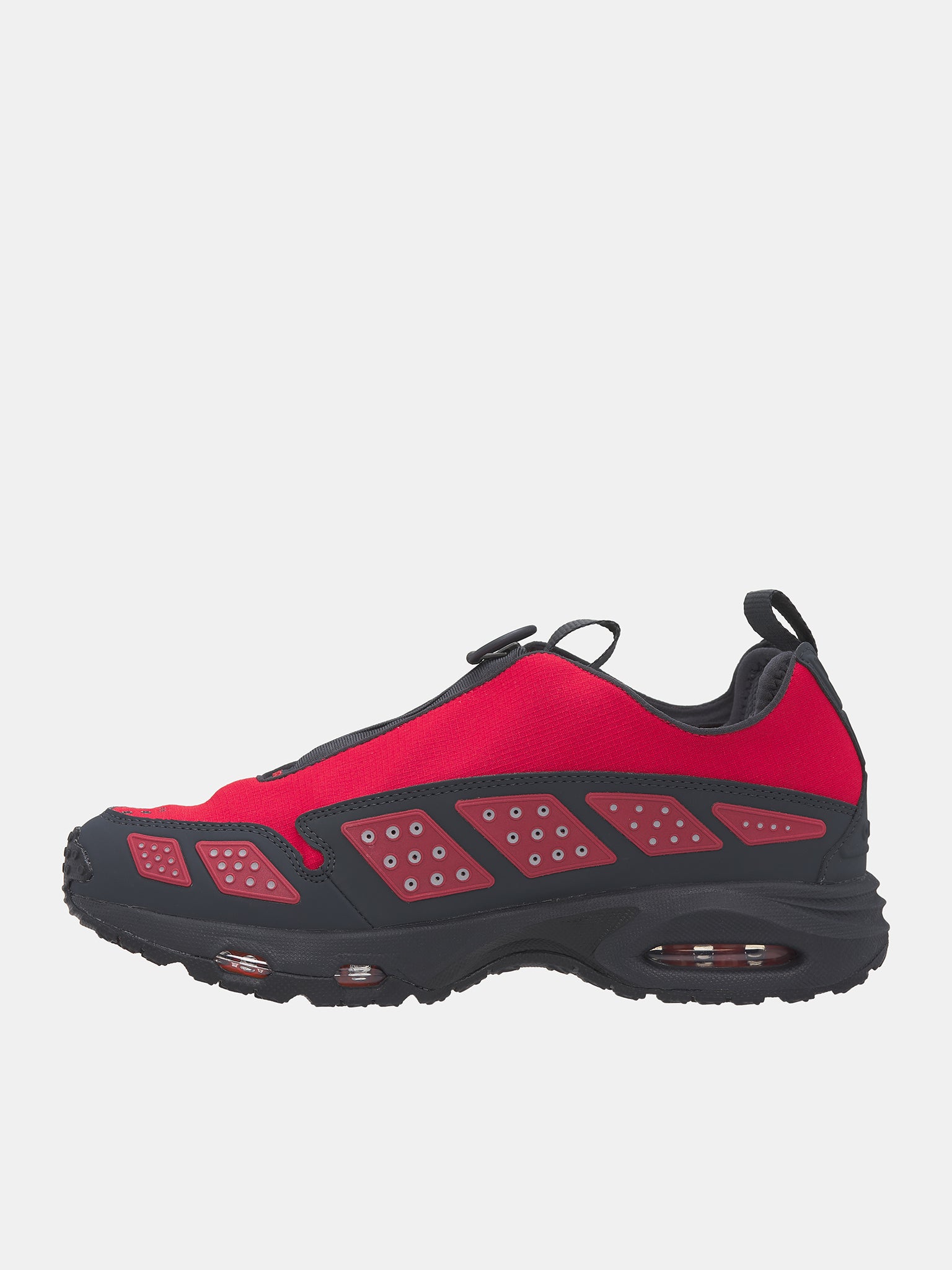 Air Max SNDR Gore-Text Sneakers (FZ4238-800-HYPER-CRIMSON-DK-SM)