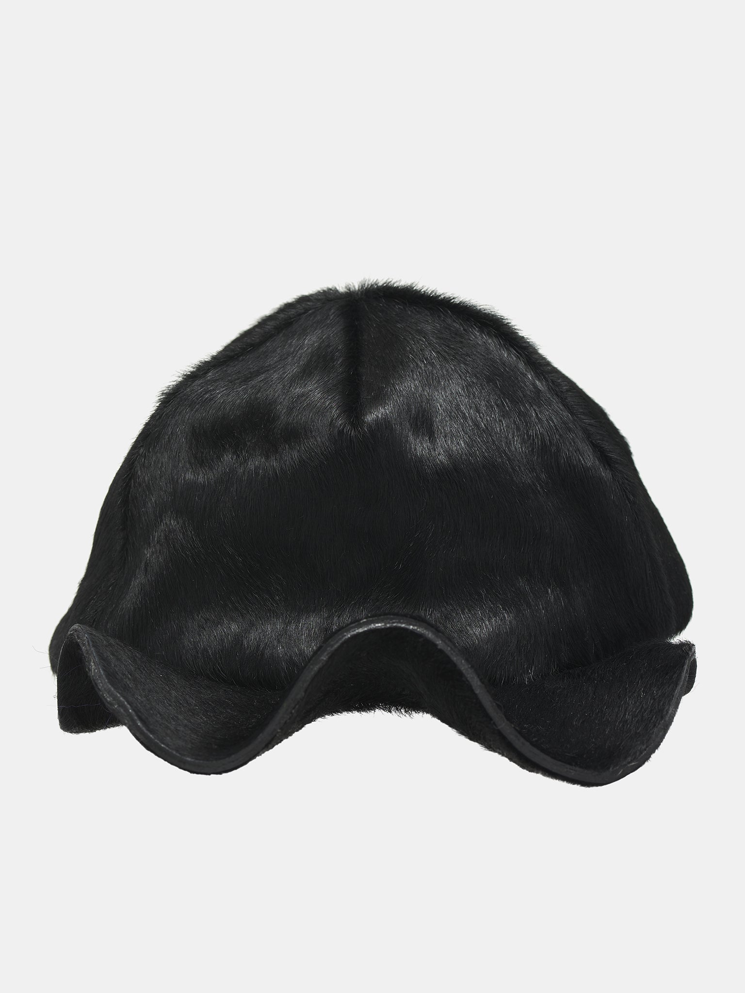 Gaynde Curved Hat (GAYNDE-BLACK)