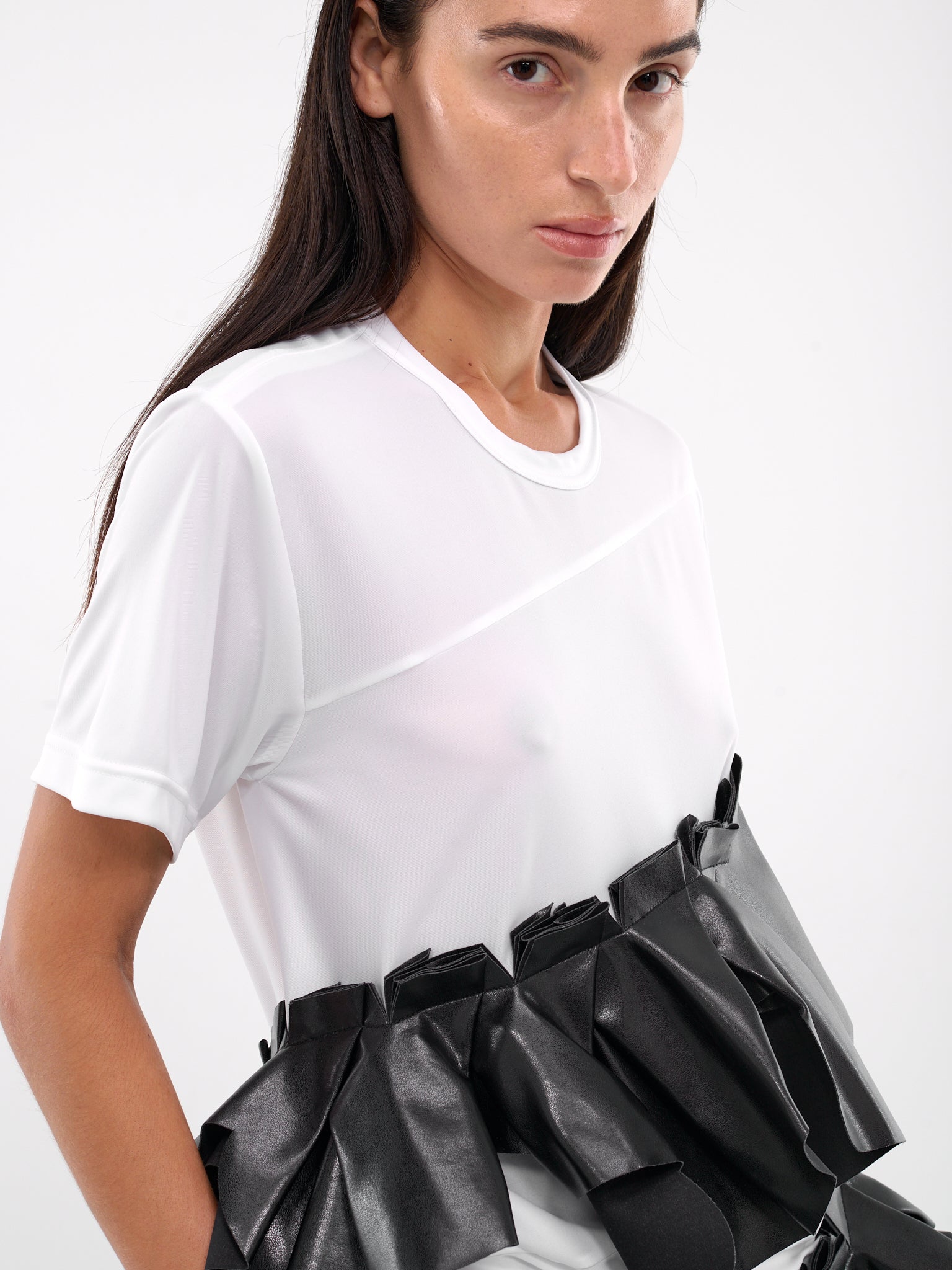 Faux Leather Applique Tee (GN-T004-051-WHITE)