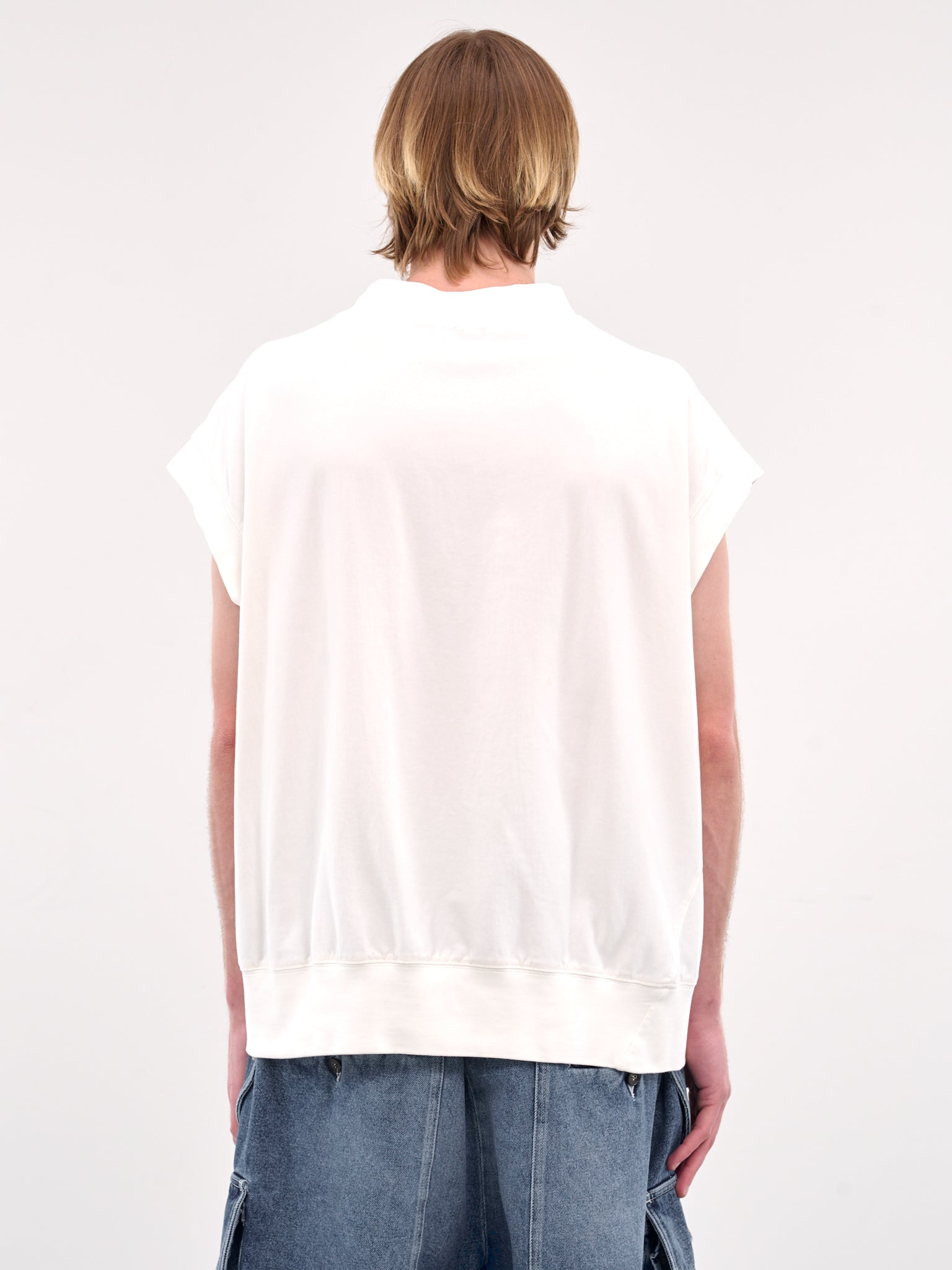 Sleeveless Crewneck Tee (HMMA70013T-NATURAL)