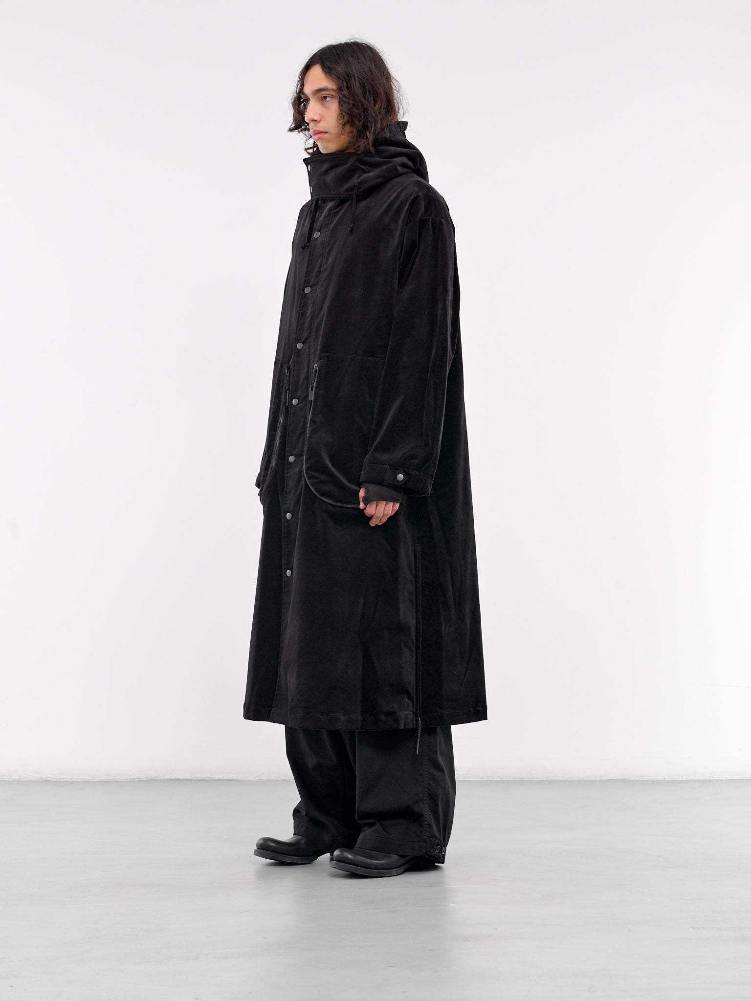 M-Velvet Hooded Long Coat (HO-C14-056-BLACK)