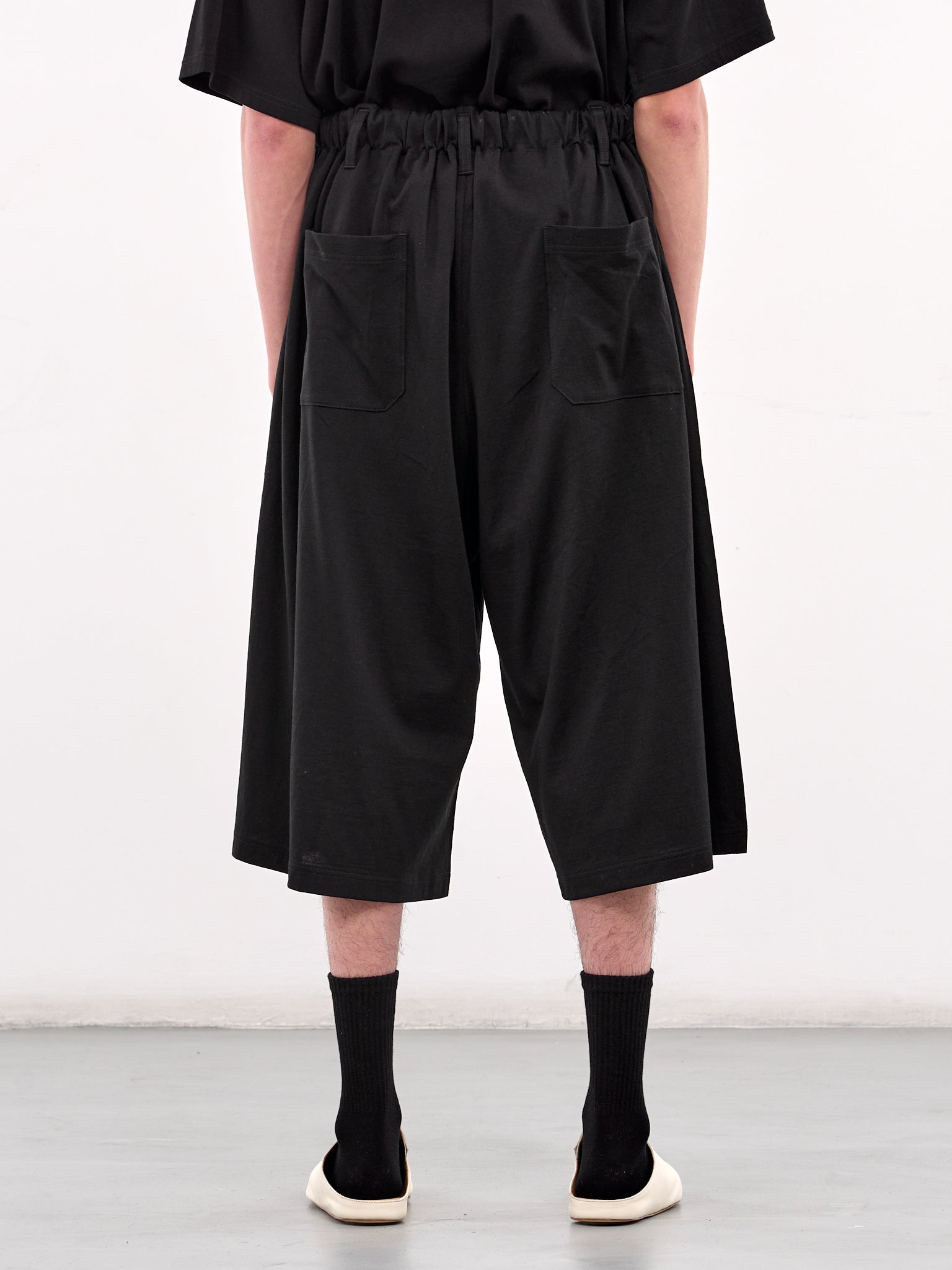 Drawstring Half Pants (HP-T17-370-1-BLACK)