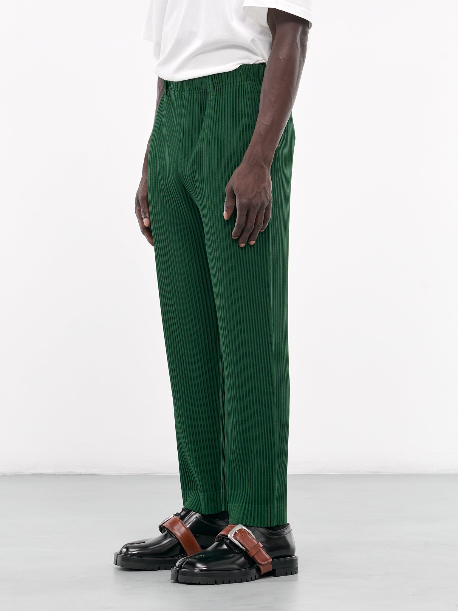 Tailored Pleats 1 Trousers (HP48JF152-64-SEAWEED-GREEN)