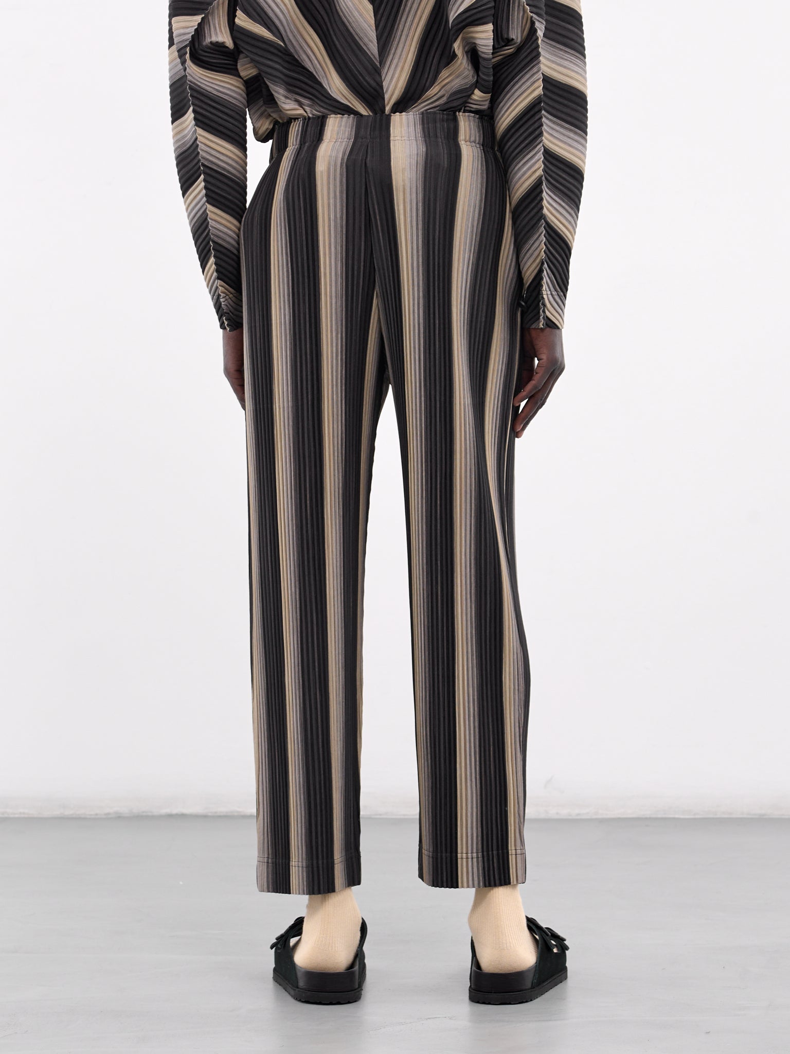 RB Stripes Trousers (HP48JF367-15-BLACK)