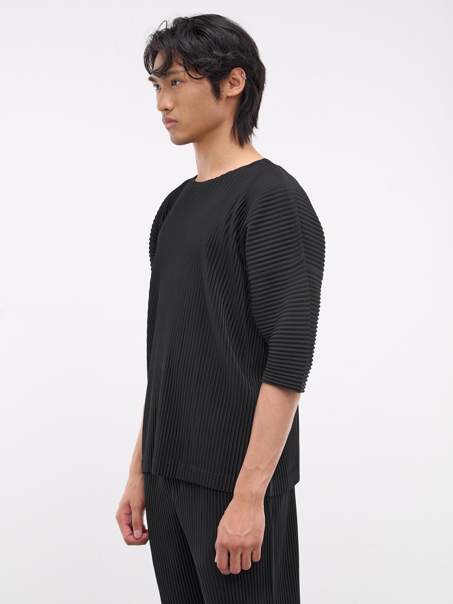 MC July Pleated Tee (HP48JK103-15-BLACK)