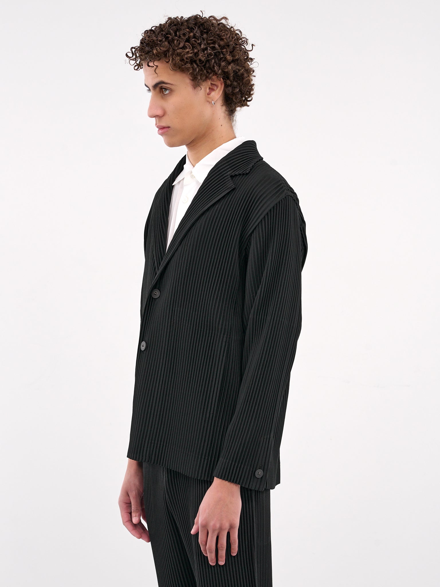 Pleated Blazer (HP56JD501-15-BLACK)