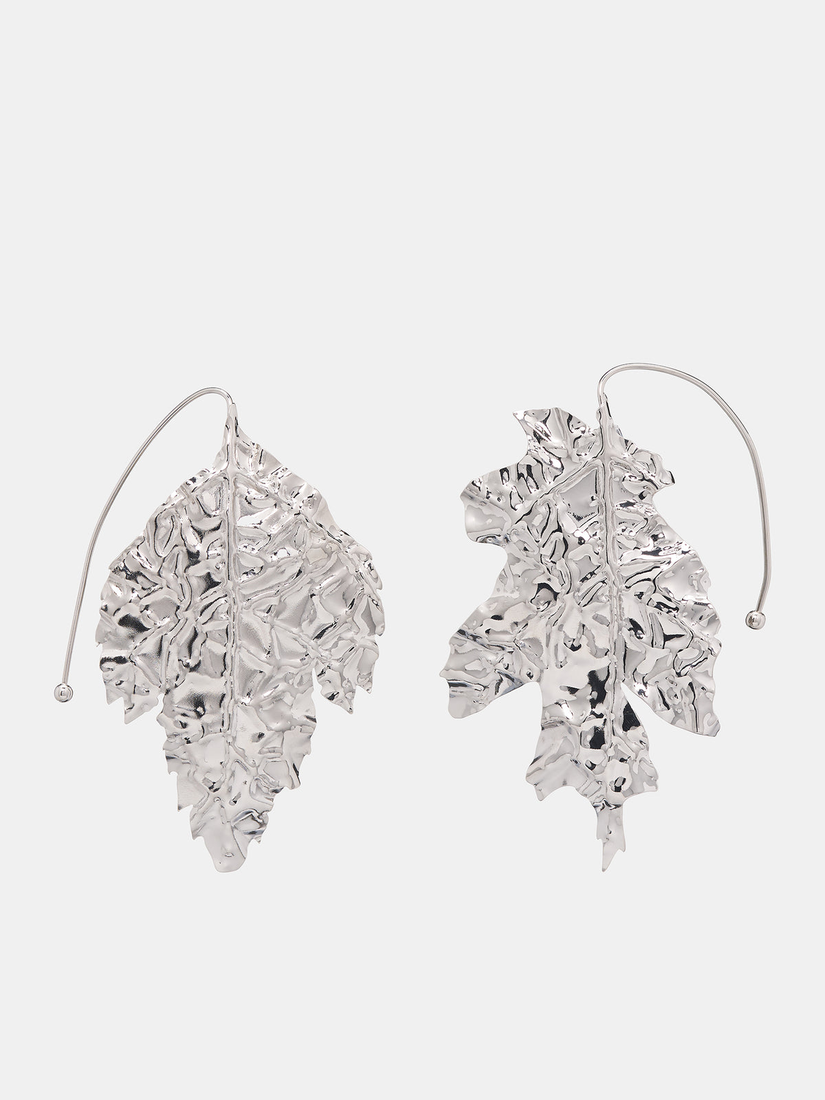 Leaf Earrings (J12VG0197-P6959-SILVER)