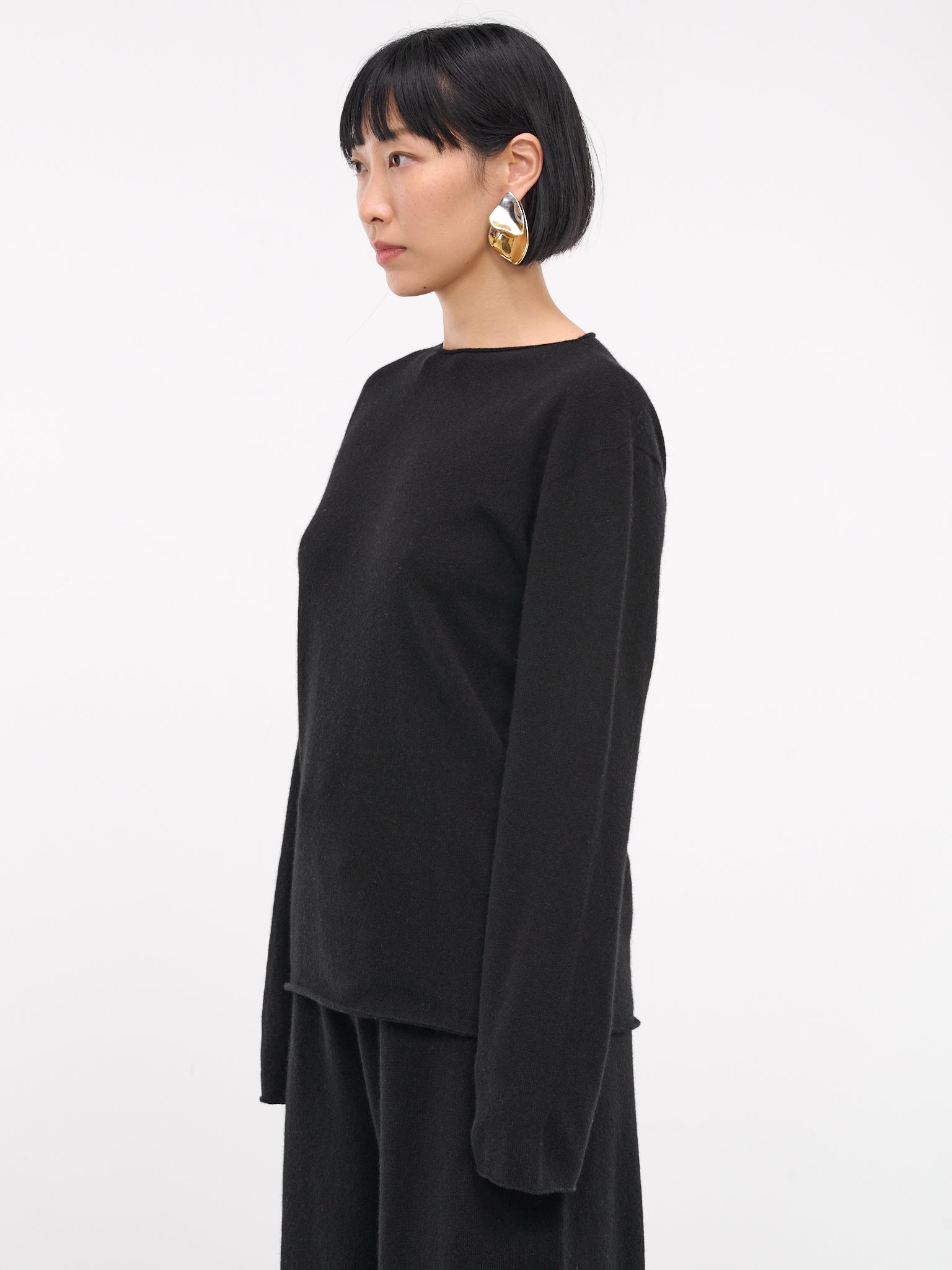 Long Sleeve Jumper (J40GP0003-J13204-BLACK)