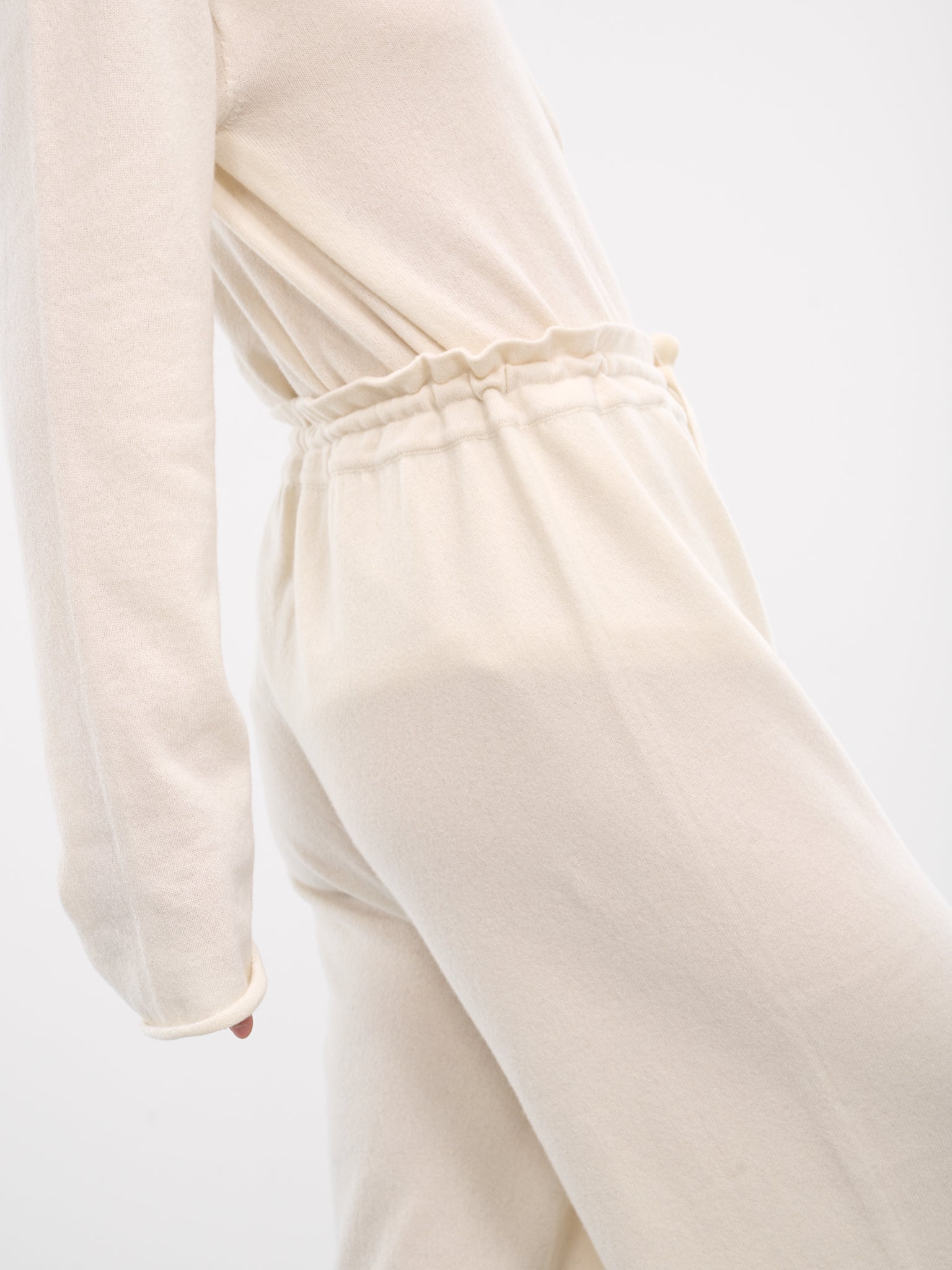 Drawstring Sweatpants (J40KA0017-J13204-OFFWHITE)