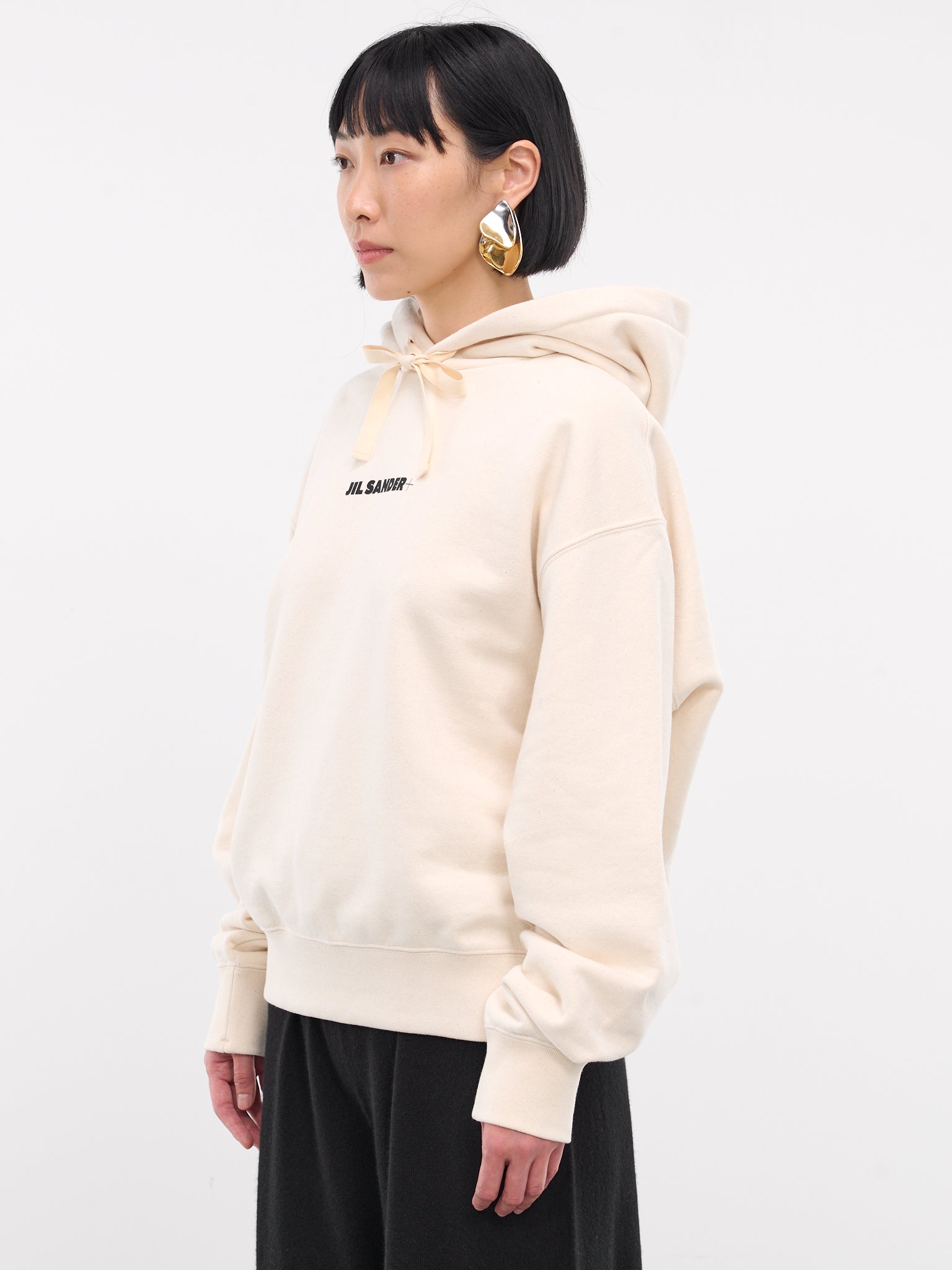 Logo Hoodie (J40GU0002-J20010-OFF-WHITE)