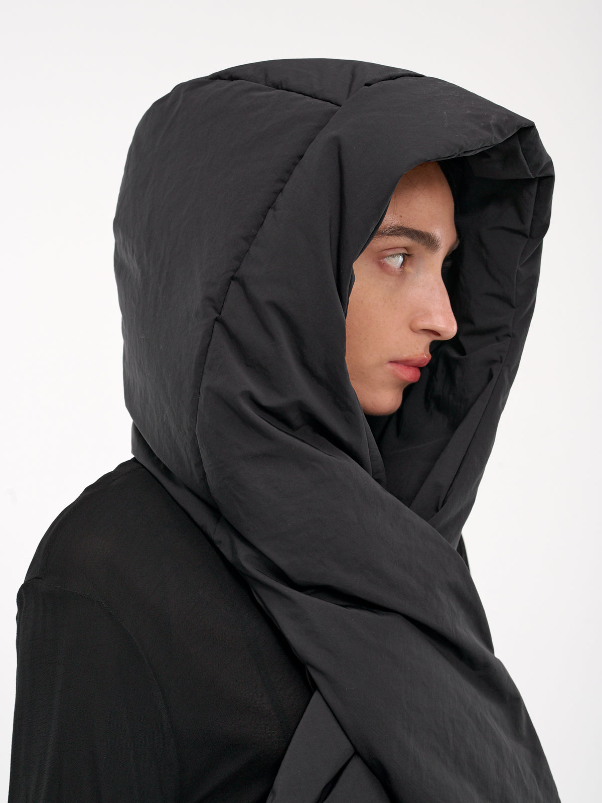 Scarf Hood (J40TE0128-J70008-BLACK)