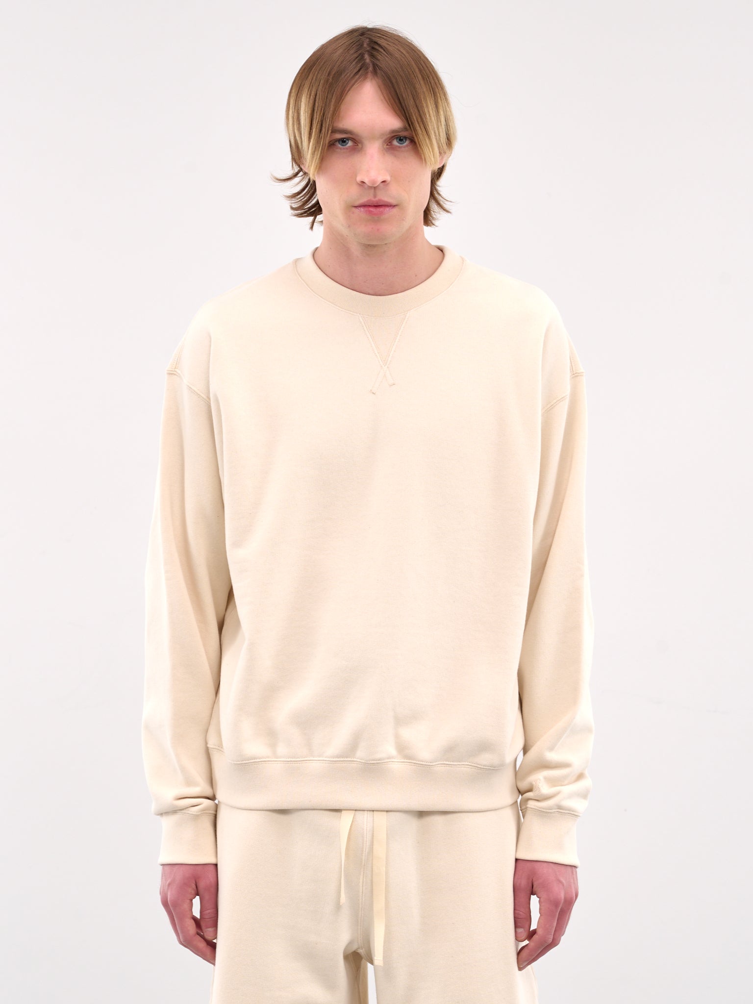 Crewneck Sweatshirt (J47GU0128-J20010-OFF-WHITE)