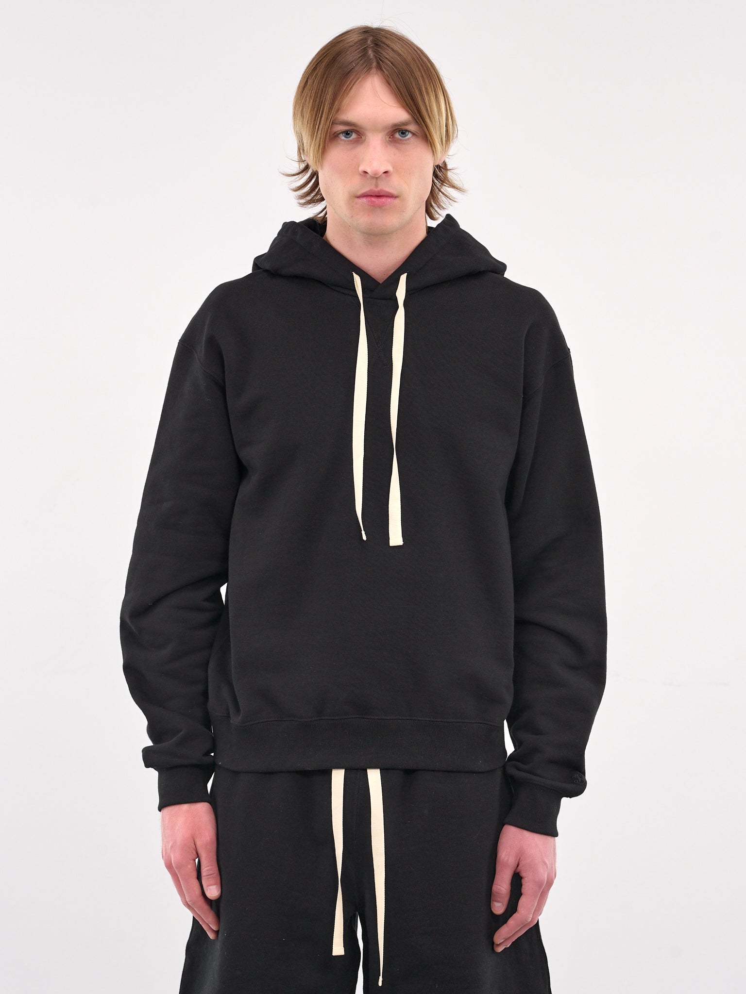 Relaxed Hoodie (J47GU0131-J20039-BLACK)