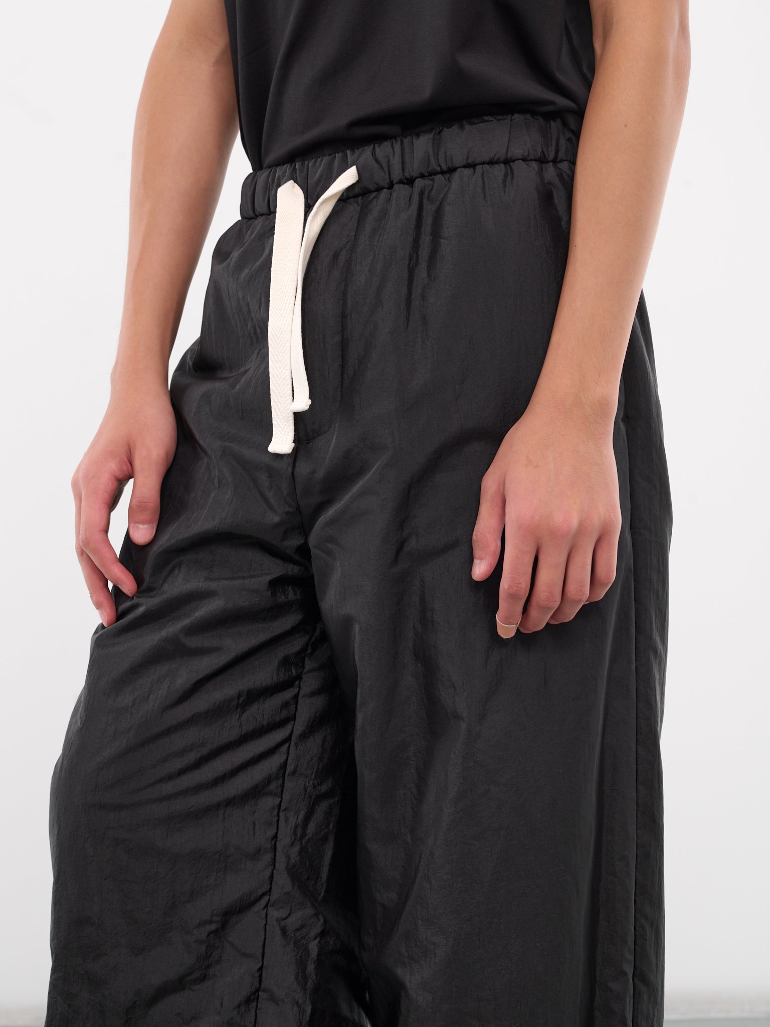 Silk-Nylon Trousers (J47KA0211-J70003-BLACK)