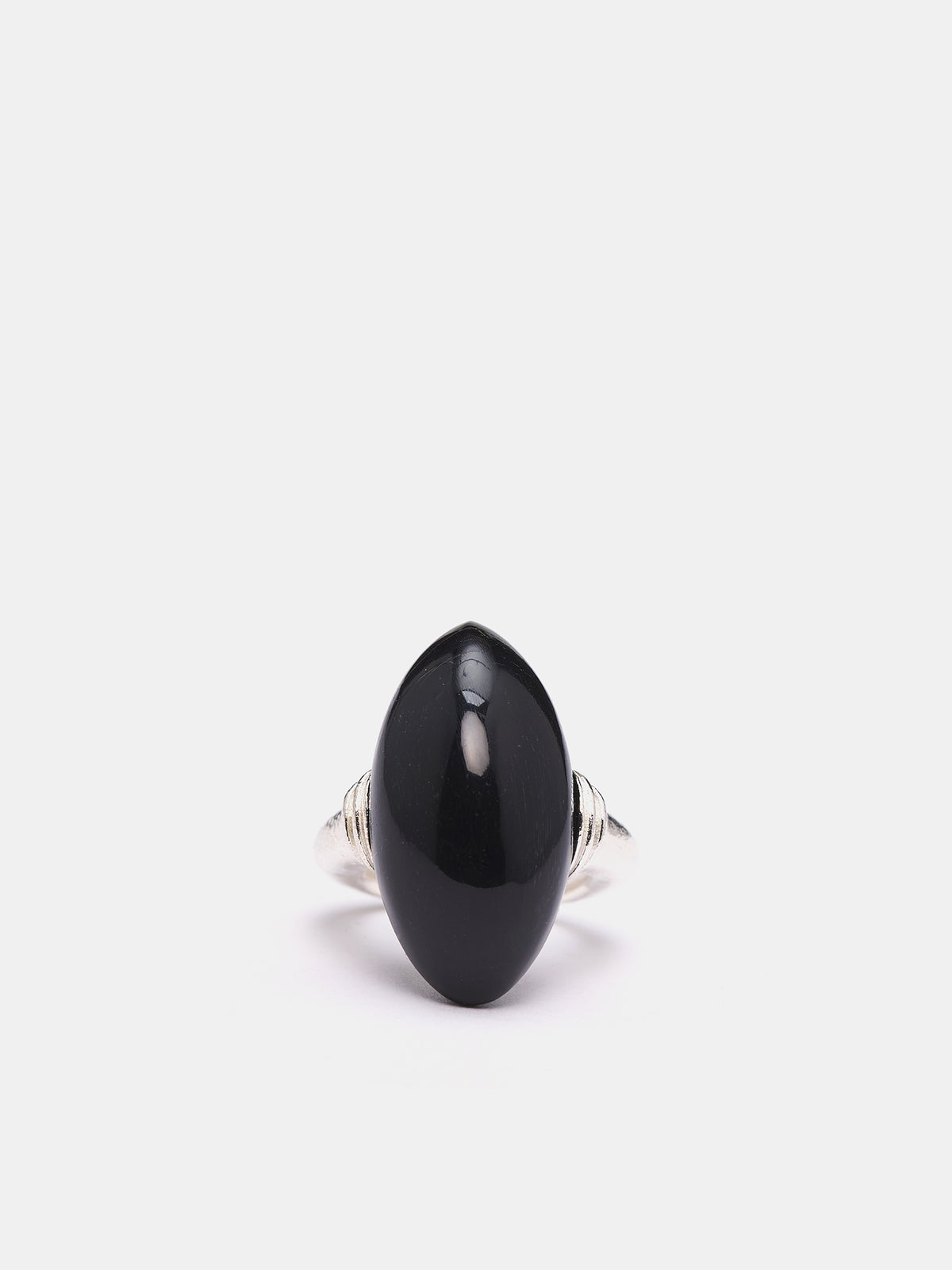 Silver & Ox Horn Ring (JR01S1BL900-BLACK)