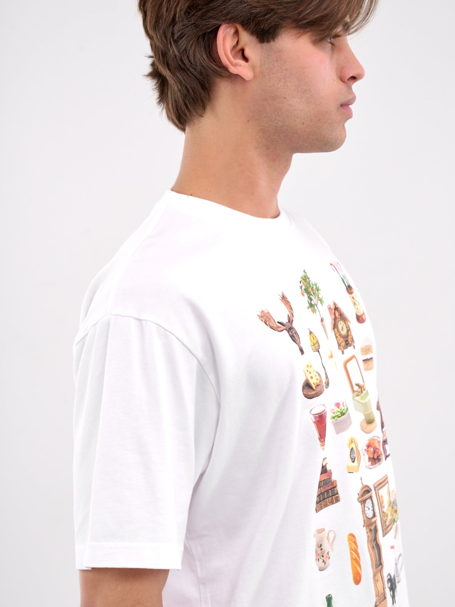 Diorama Printed Tee (JT0273-PG1551-WHITE)