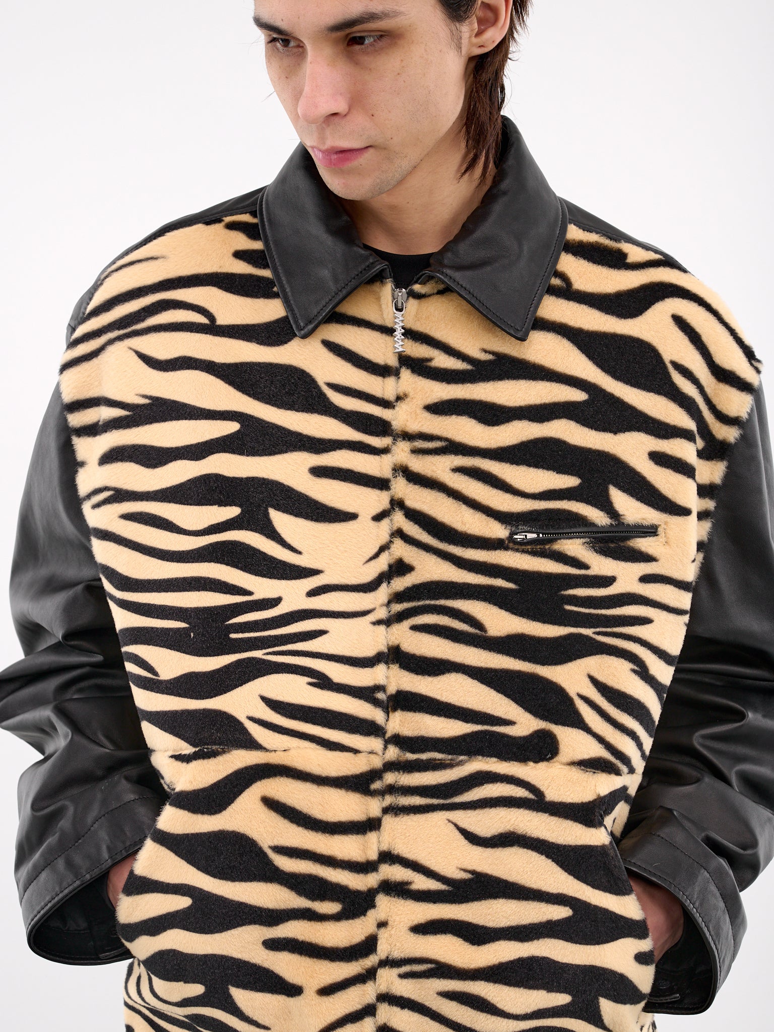 Tiger Print Shearling Jacket (JUMY0079QW-ULM122-MULTI)