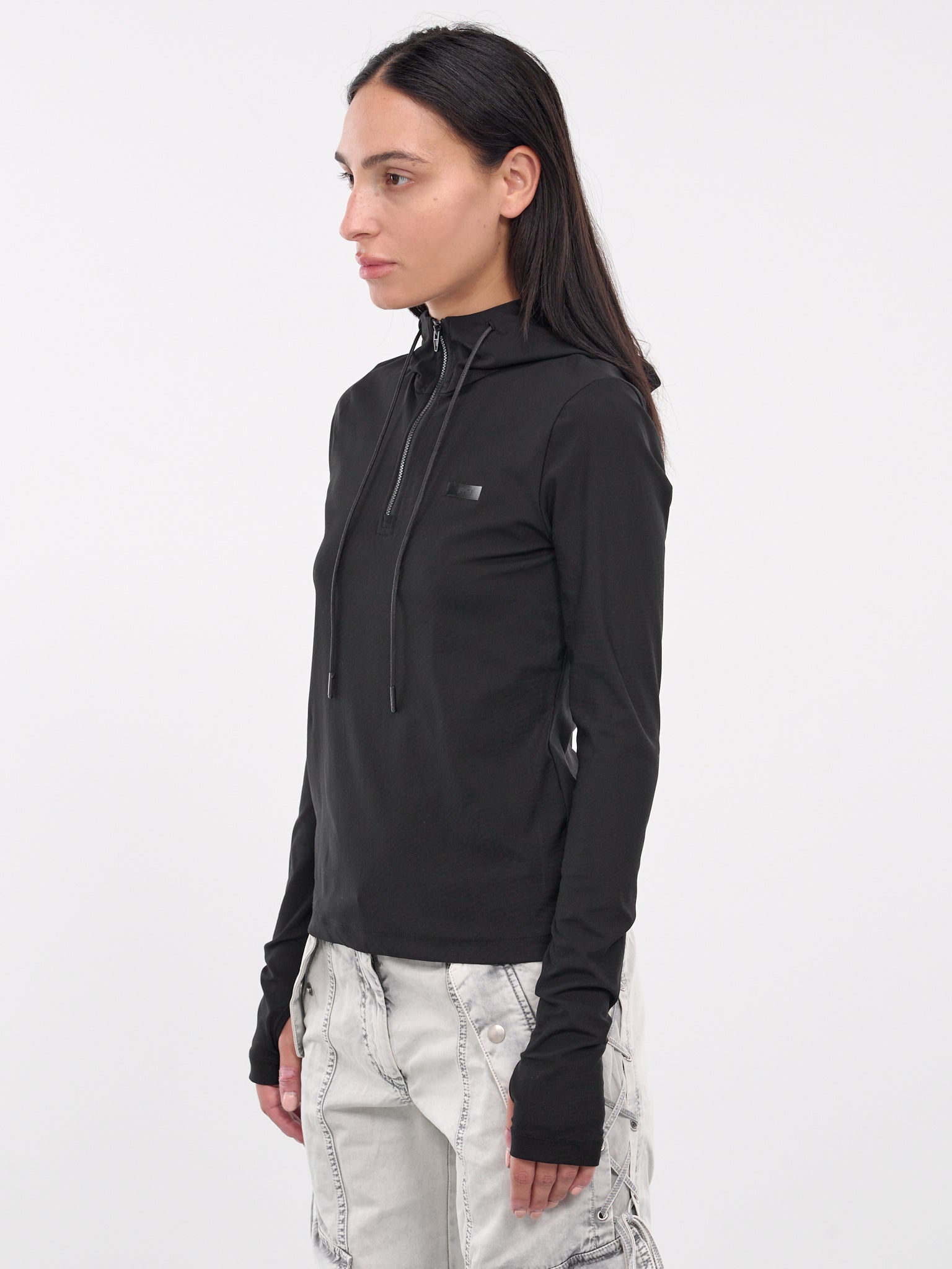 Cut-Out Quarter Zip Hoodie (JW4841W02-BLACK)