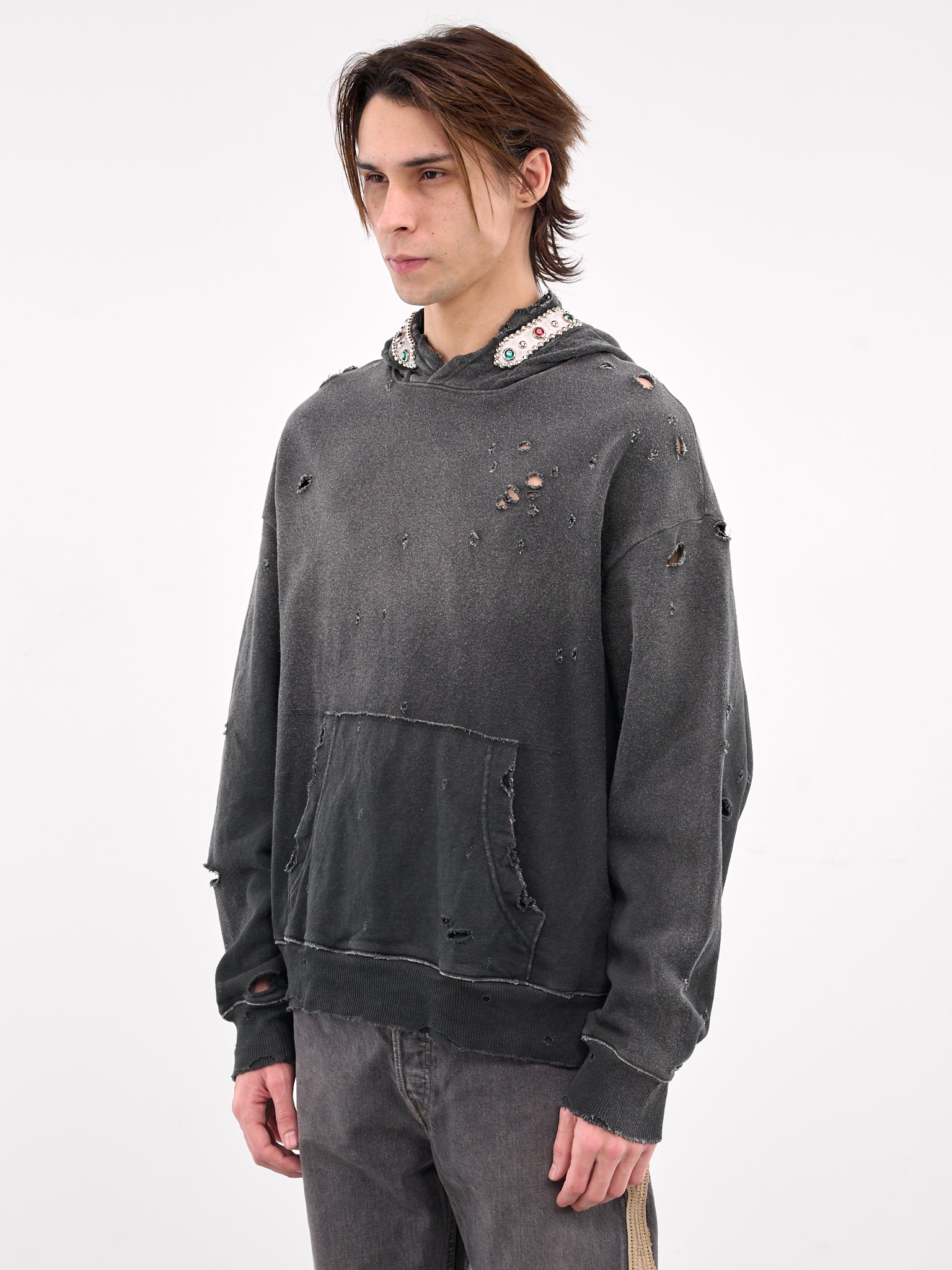 Studs Thriller Distressed Hoodie (K2411LC136-BLACK)