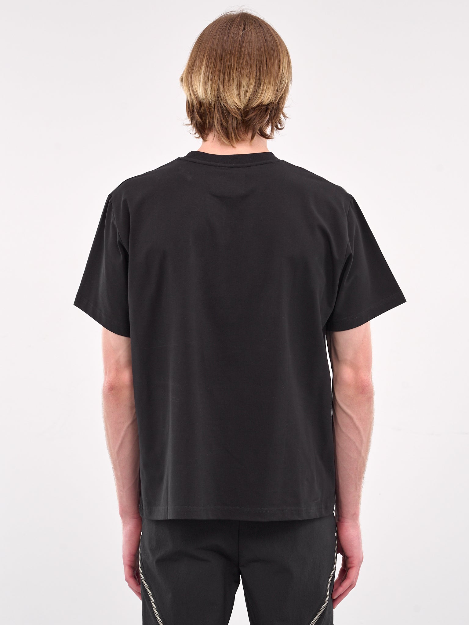 Classic Logo Tee (M-09-114-BLACK)