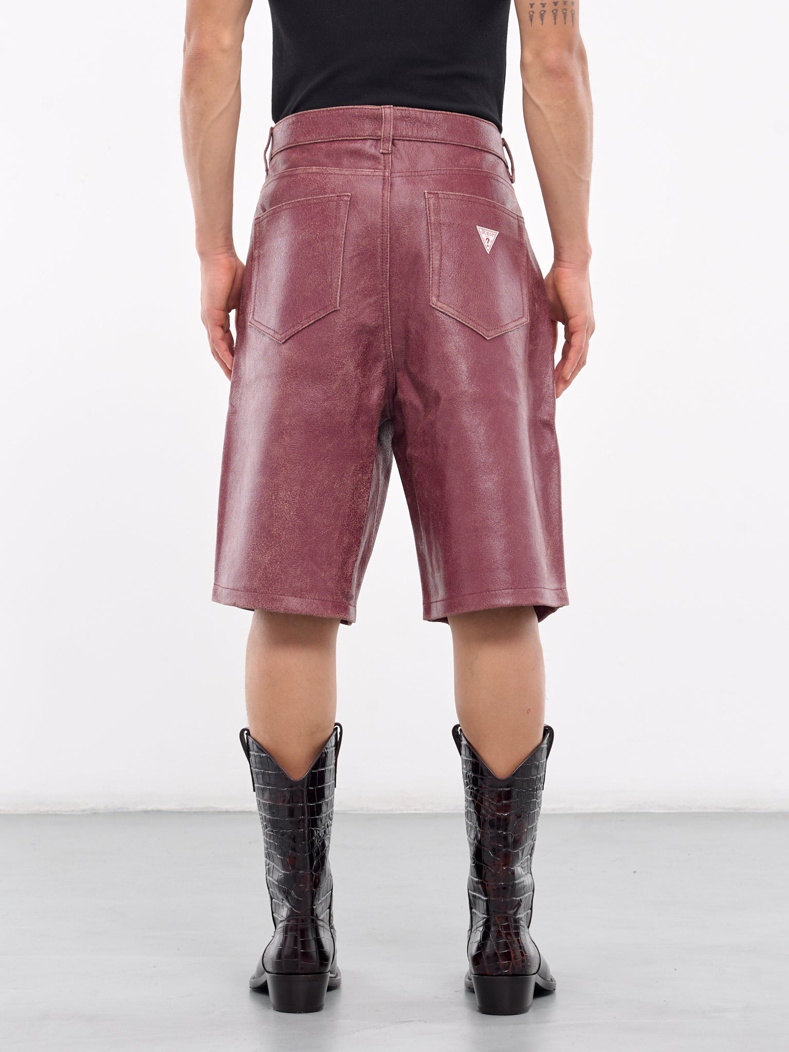 Crackle Leather Shorts (M4BD11L0R10-SYRAH-MULTI)