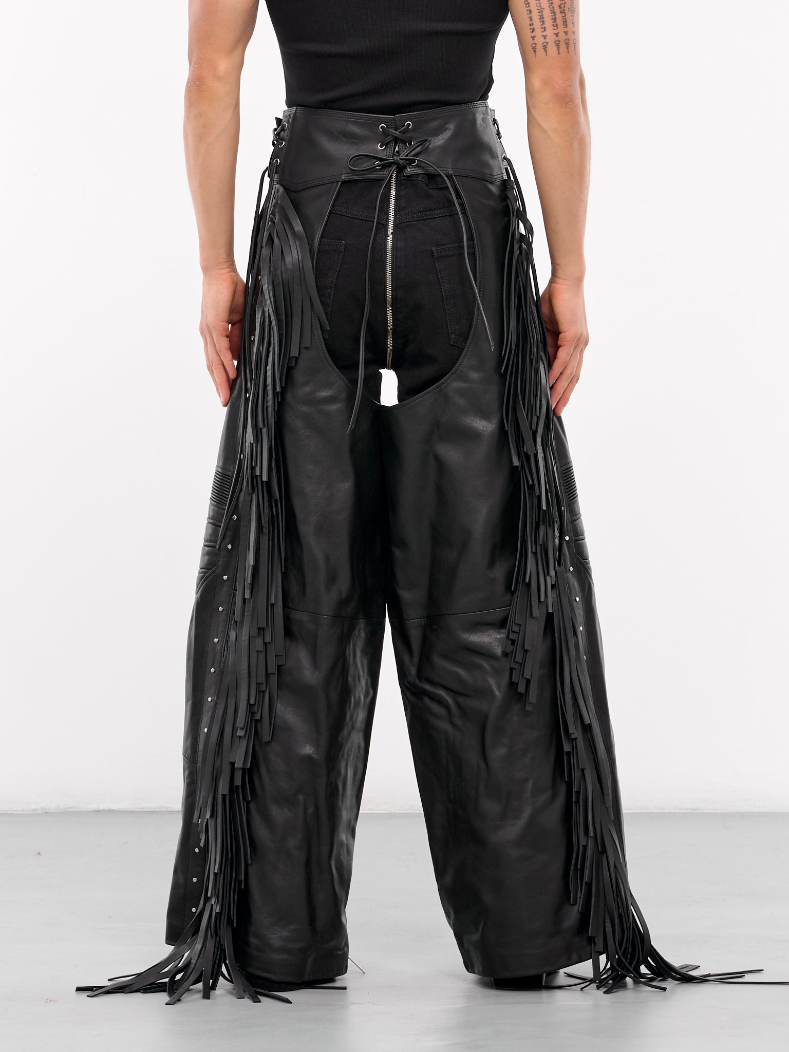 Hell-Fire Chaps (MA014LE-CL-BLACK)