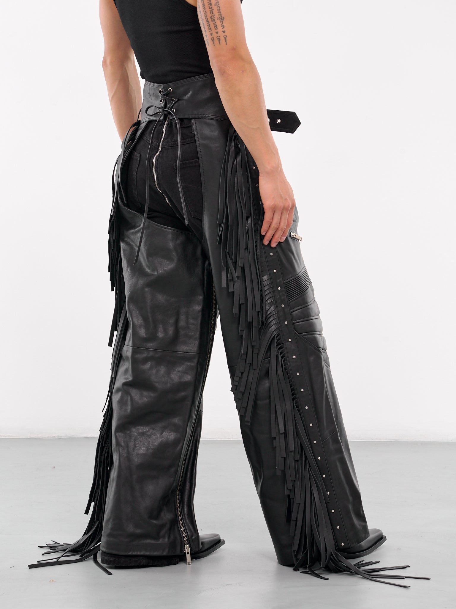 Hell-Fire Chaps (MA014LE-CL-BLACK)